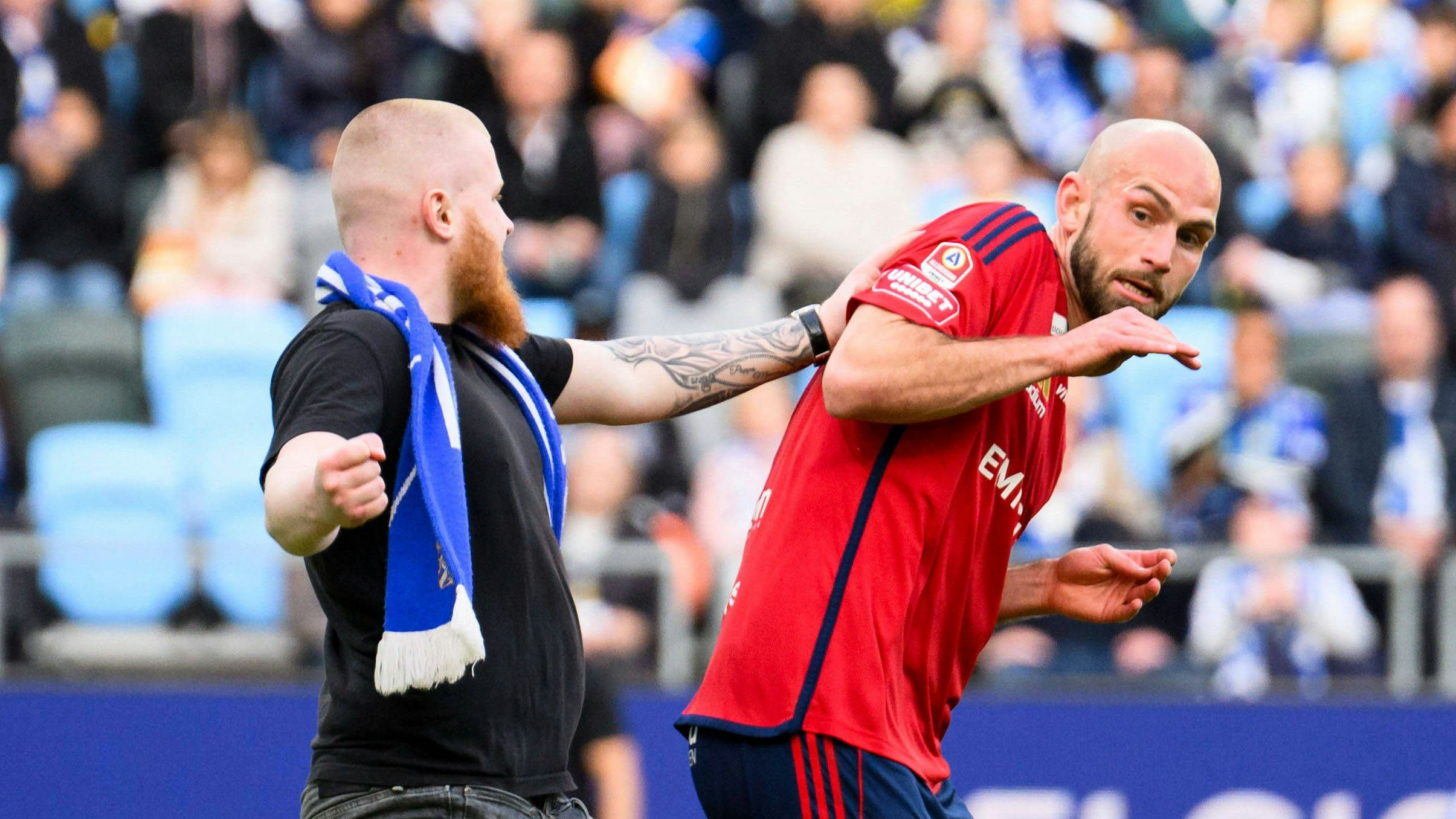 Ein Fan sorgte beim Spiel zwischen Göteborg und XXX XXXX für einen Skandal. 