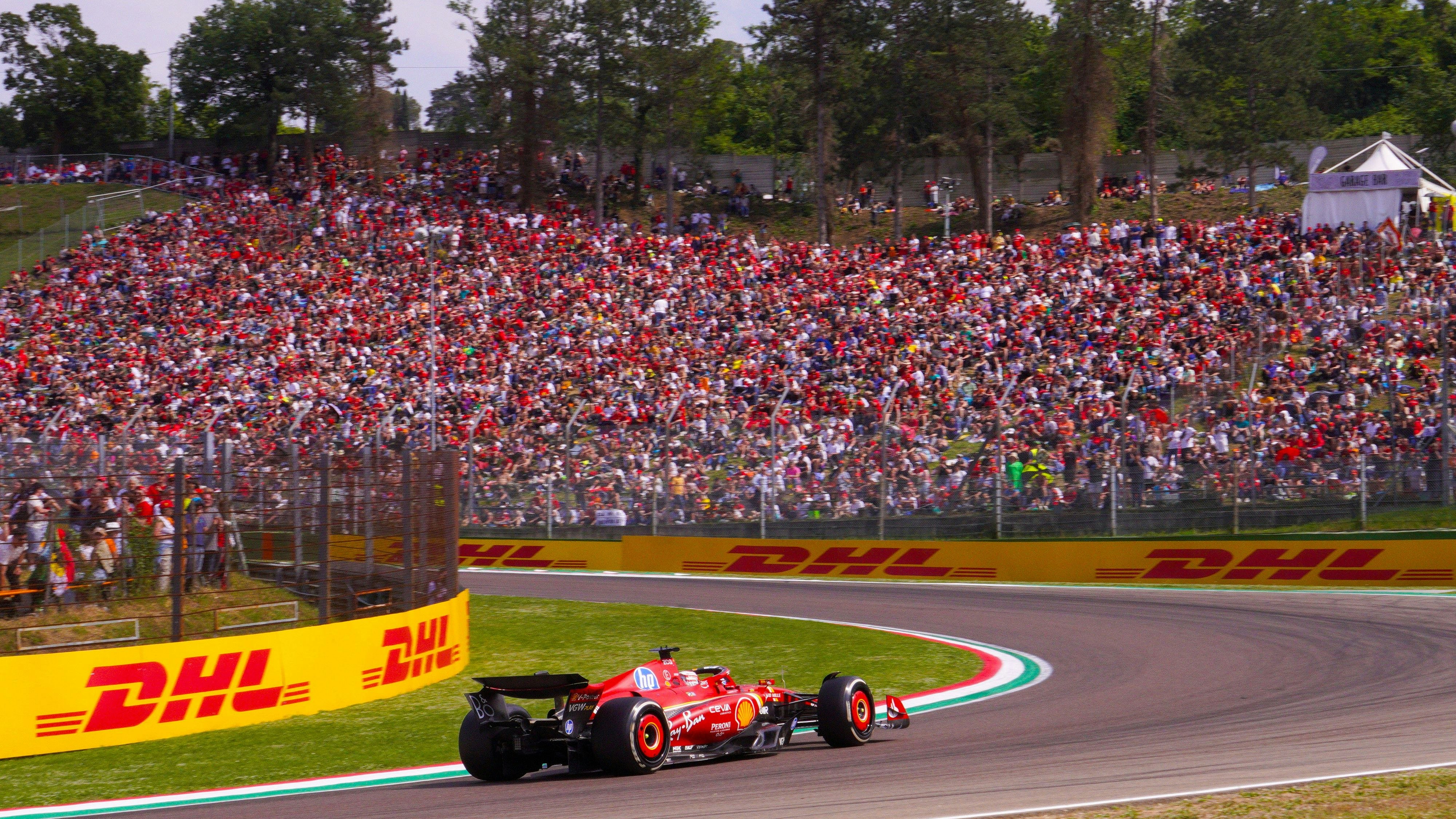 F1 Grand Prix of Emilia-Romagna Charles Leclerc of Monaco is driving the 16 Scuderia Ferrari SF-24 Ferrari during the Formula 1 MSC Cruises Gran Premio del made in Italy e Dell Emilia-Romagna in Imola, Italy, on May 19, 2024. Imola Imola Italy PUBLICATIONxNOTxINxFRA Copyright: xAlessioxMorgesex originalFilename:morgese-formula1240519_nphTA.jpg