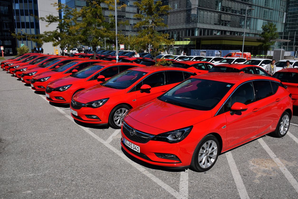 Mit 1. Juli treten neue Steuer-Regeln für Autos in Kraft. (Symbolbild)