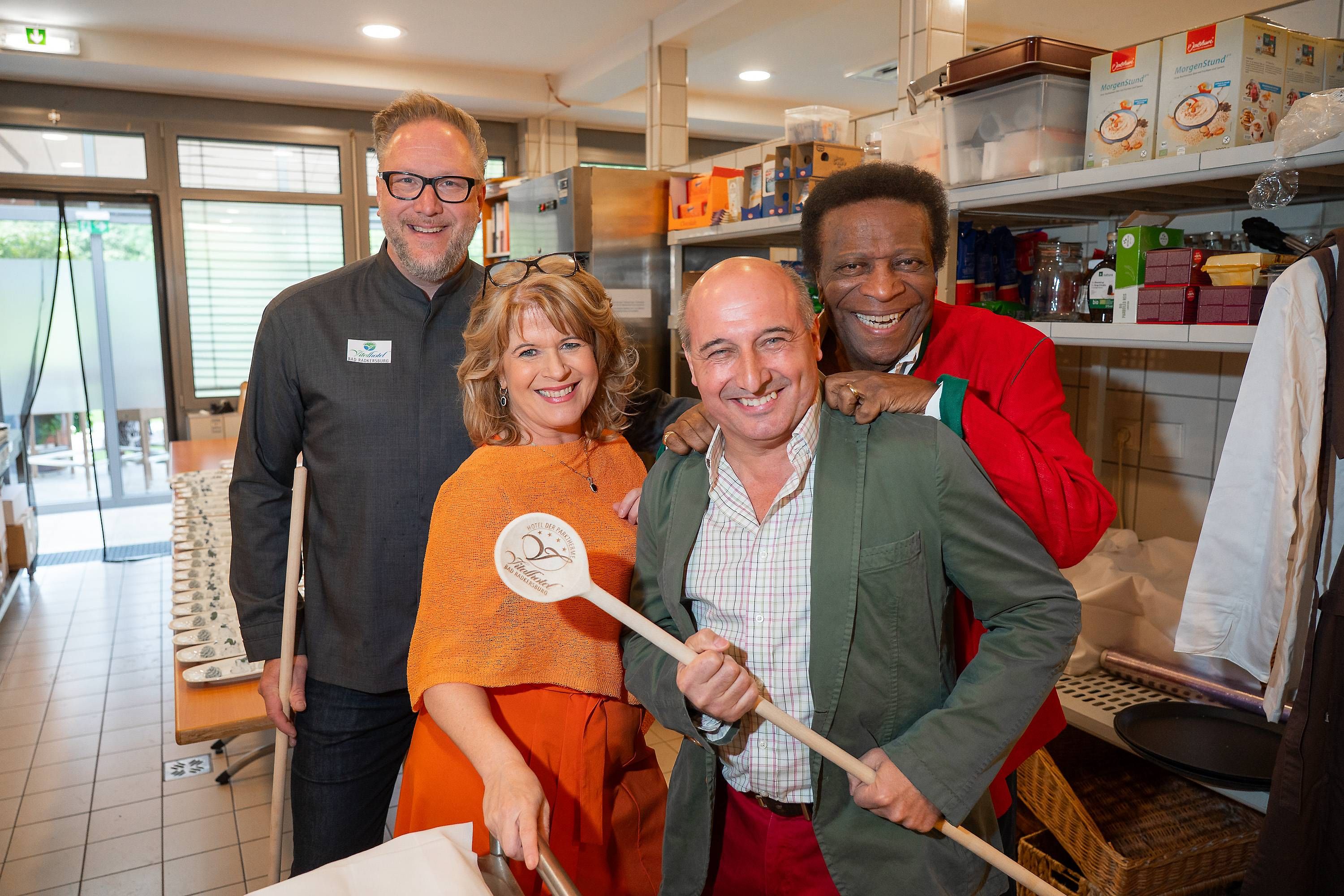 Promikochen in Bad Radkersburg mit Oliver Hoffinger, Claudia Wendner, Christoph Fälbl und Roberto Blanco