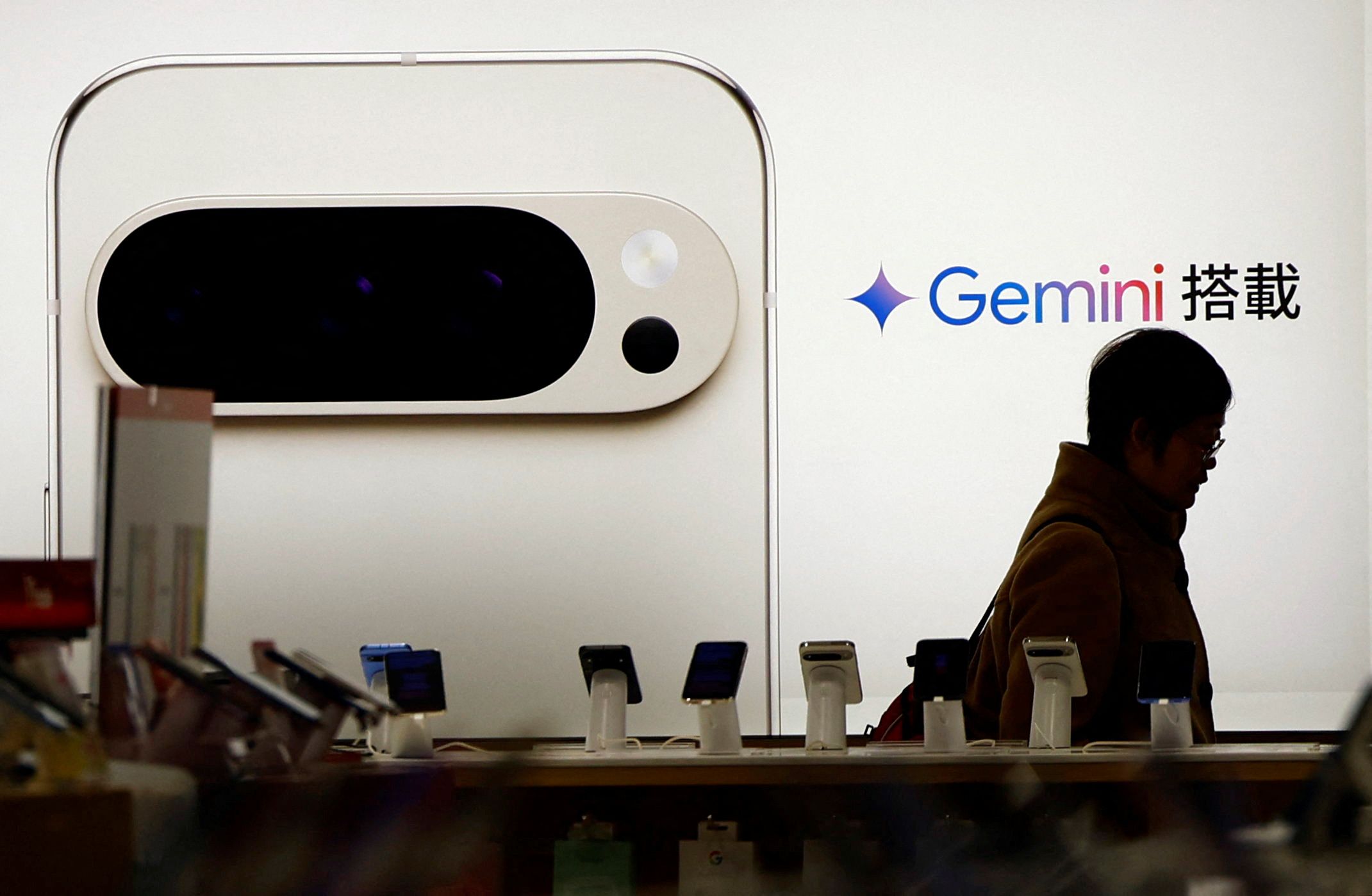 Samsung und Google bieten sechs Monate kostenloses KI-Abo für neue Galaxy- und Pixel-Geräte über Google One.