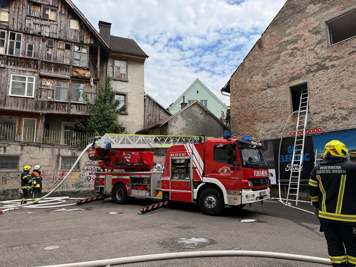 Die Feuerwehr wurde am Samstag alarmiert.