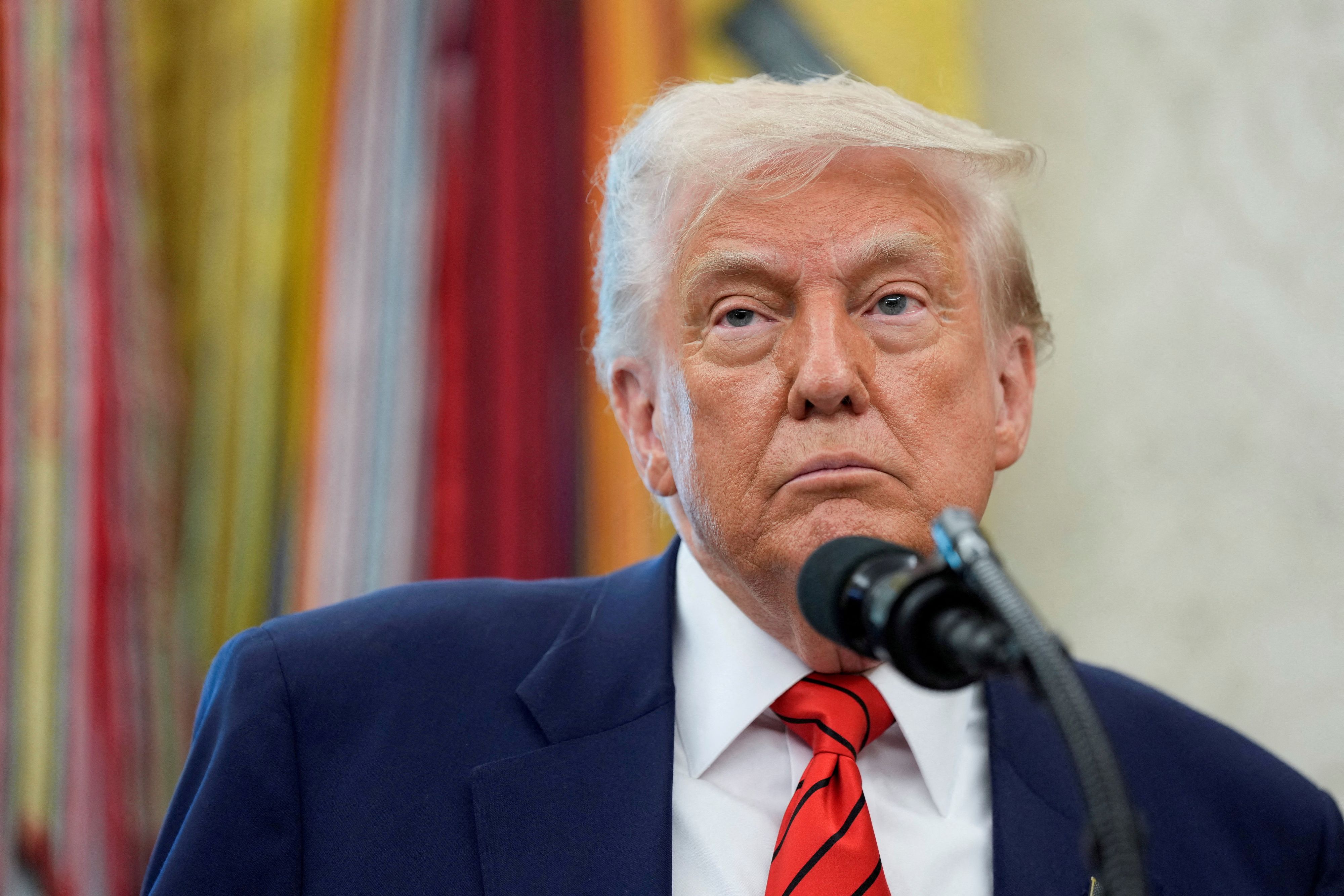 Donald Trump hat öffentlich infrage gestellt, ob Joe Bidens Krebserkrankung rechtzeitig bekanntgegeben wurde.