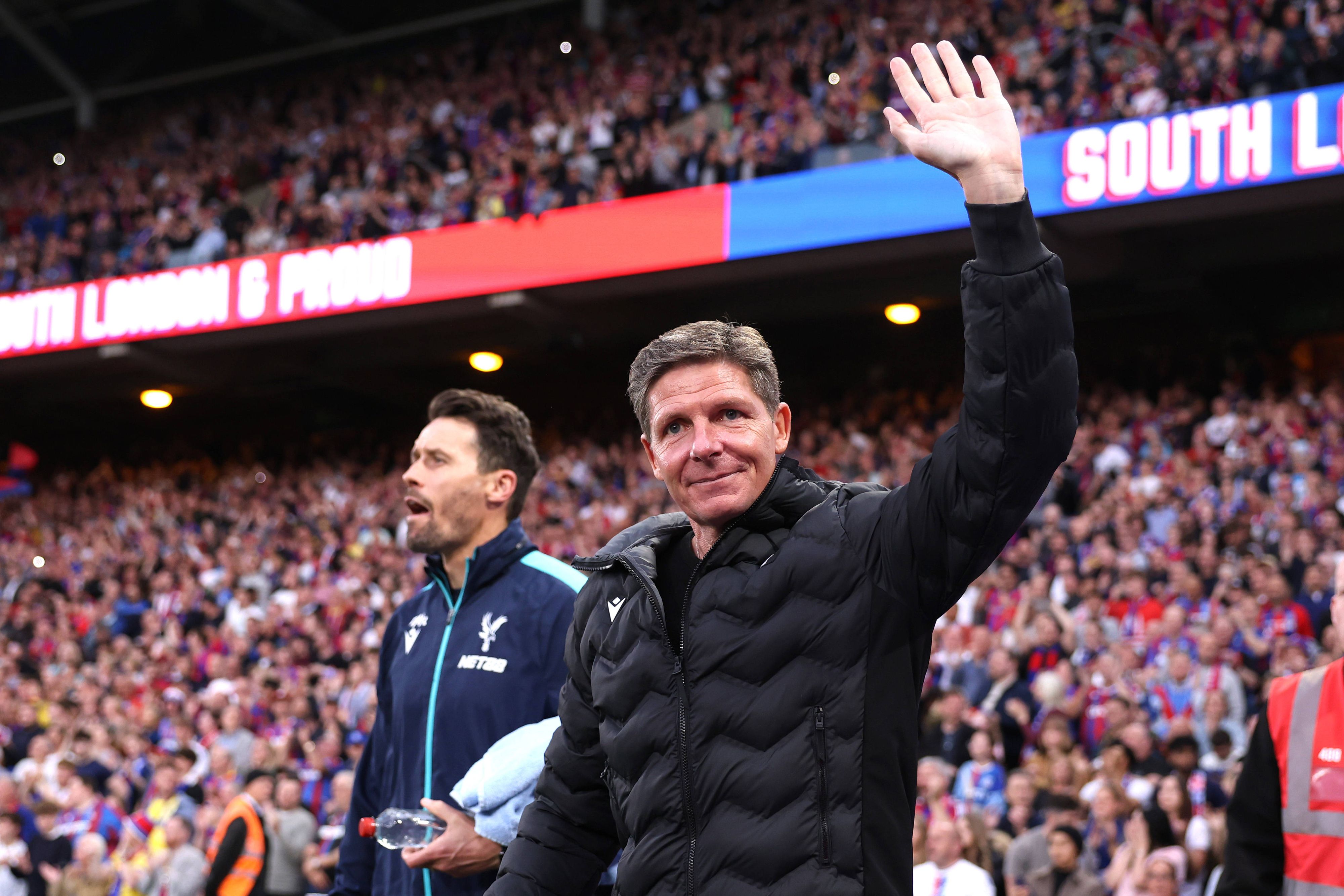 Oliver Glasner darf weiter jubeln.