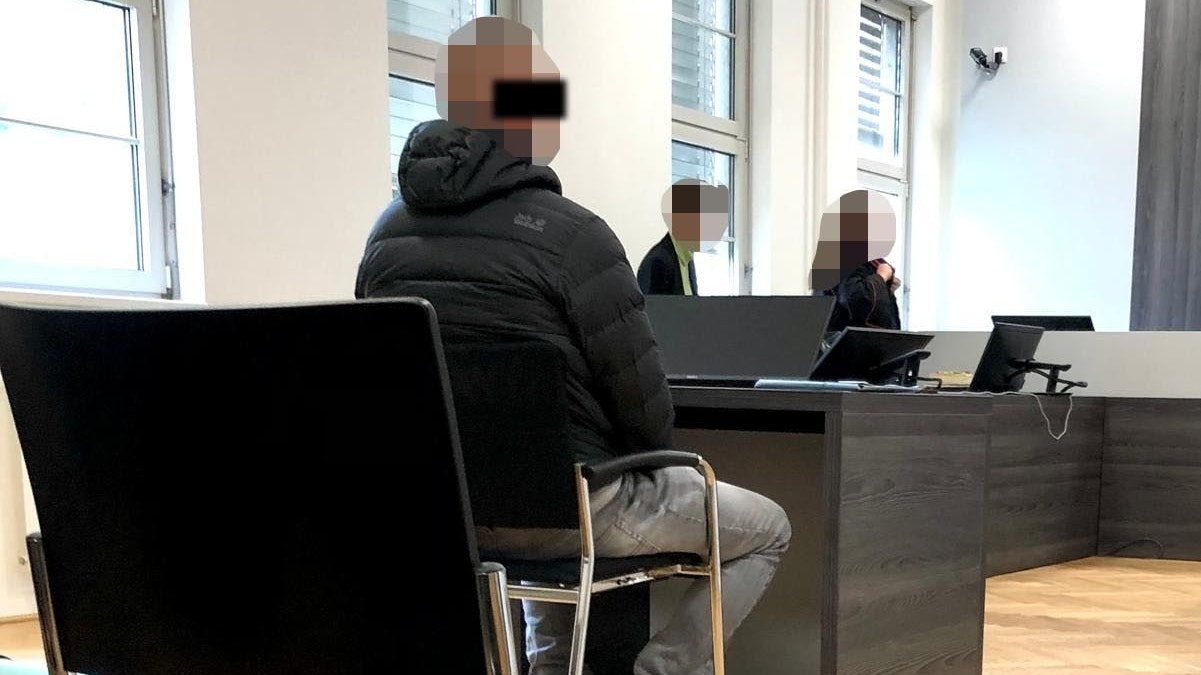 Der angeklagte BMW-Fahrer vor Gericht in Wr. Neustadt