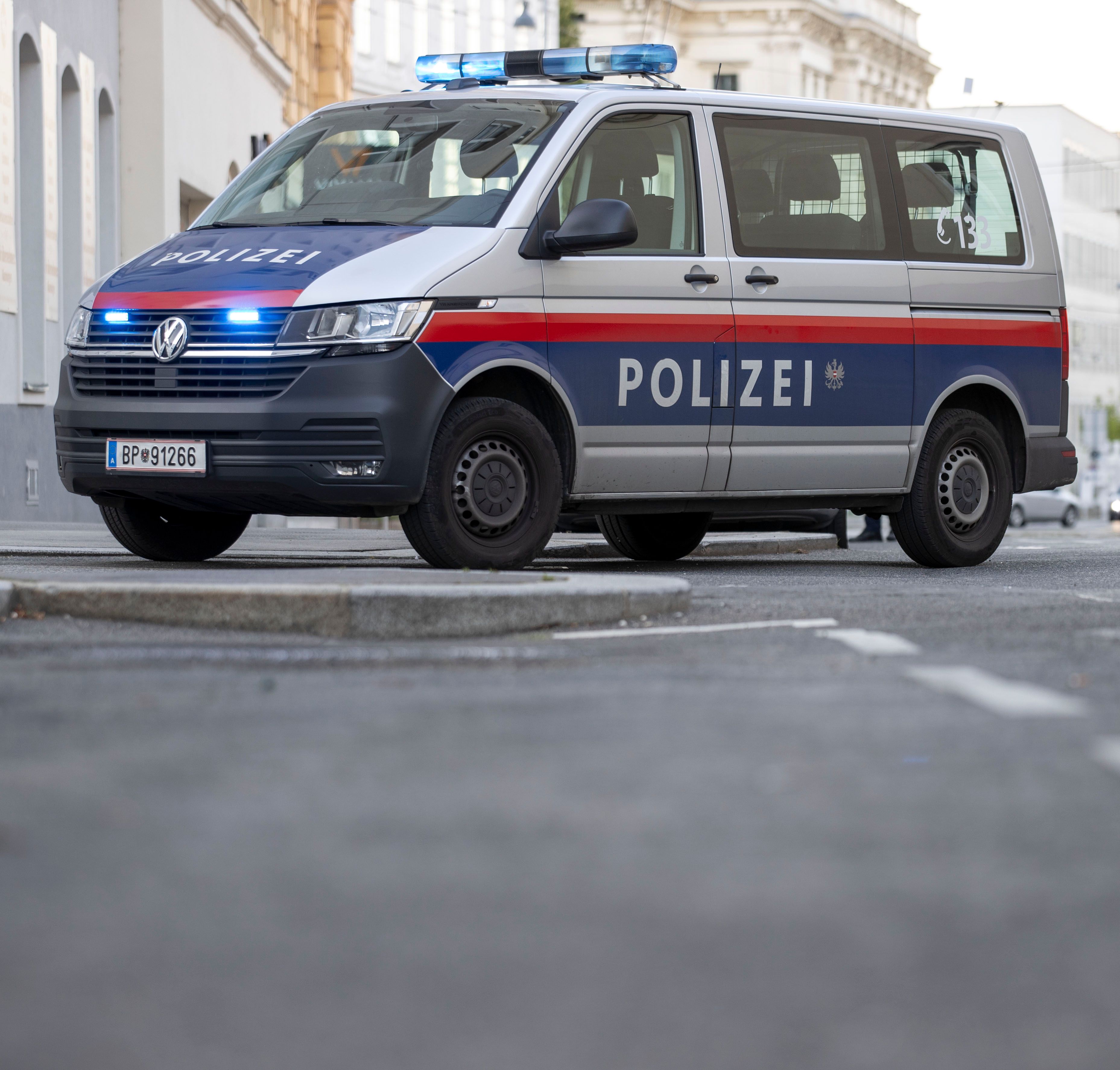 Der 25-Jährige konnte festgenommen werden. Symbolbild.