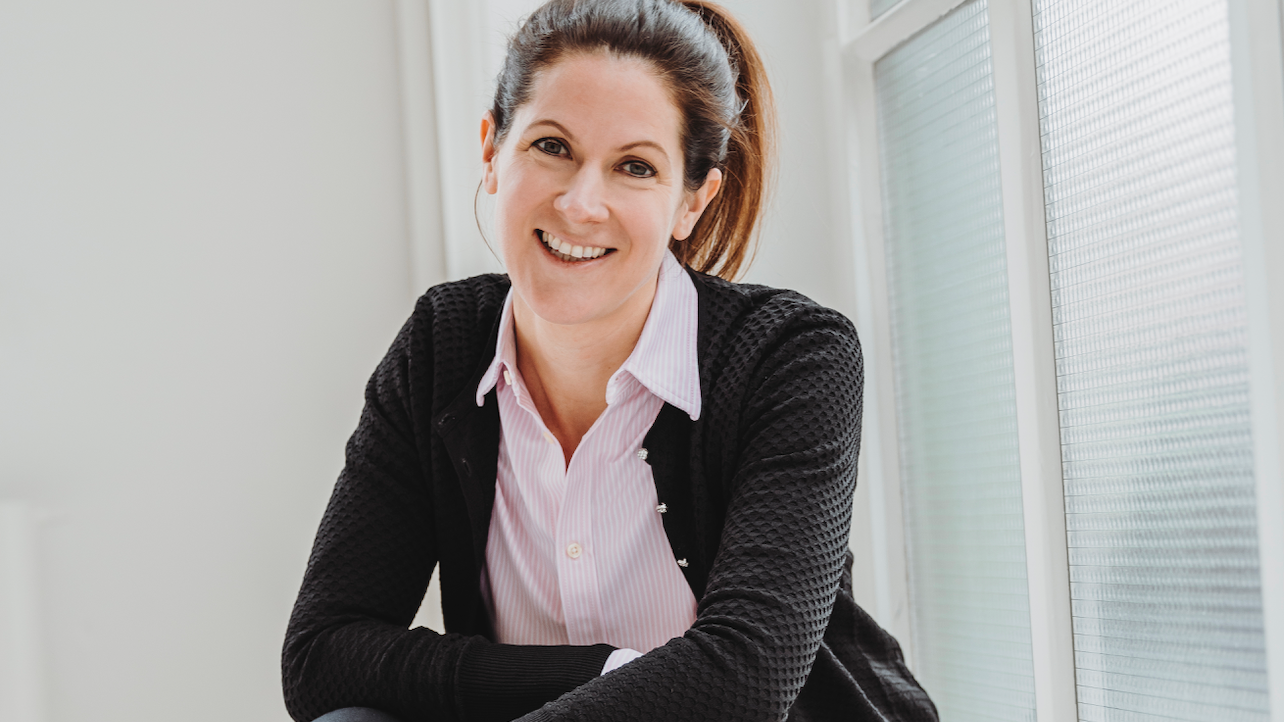 Elisabeth Pichler, Geschäftsführerin von GYNIAL Schweiz, möchte sensible Frauengesundheitsthemen enttabuisieren.