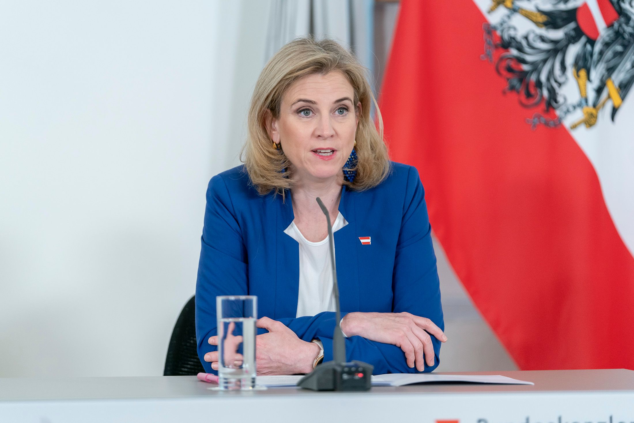 Außenministerin Beate Meinl-Reisinger ist dafür, das EU-Kooperationsabkommen mit Israel prüfen zu lassen.