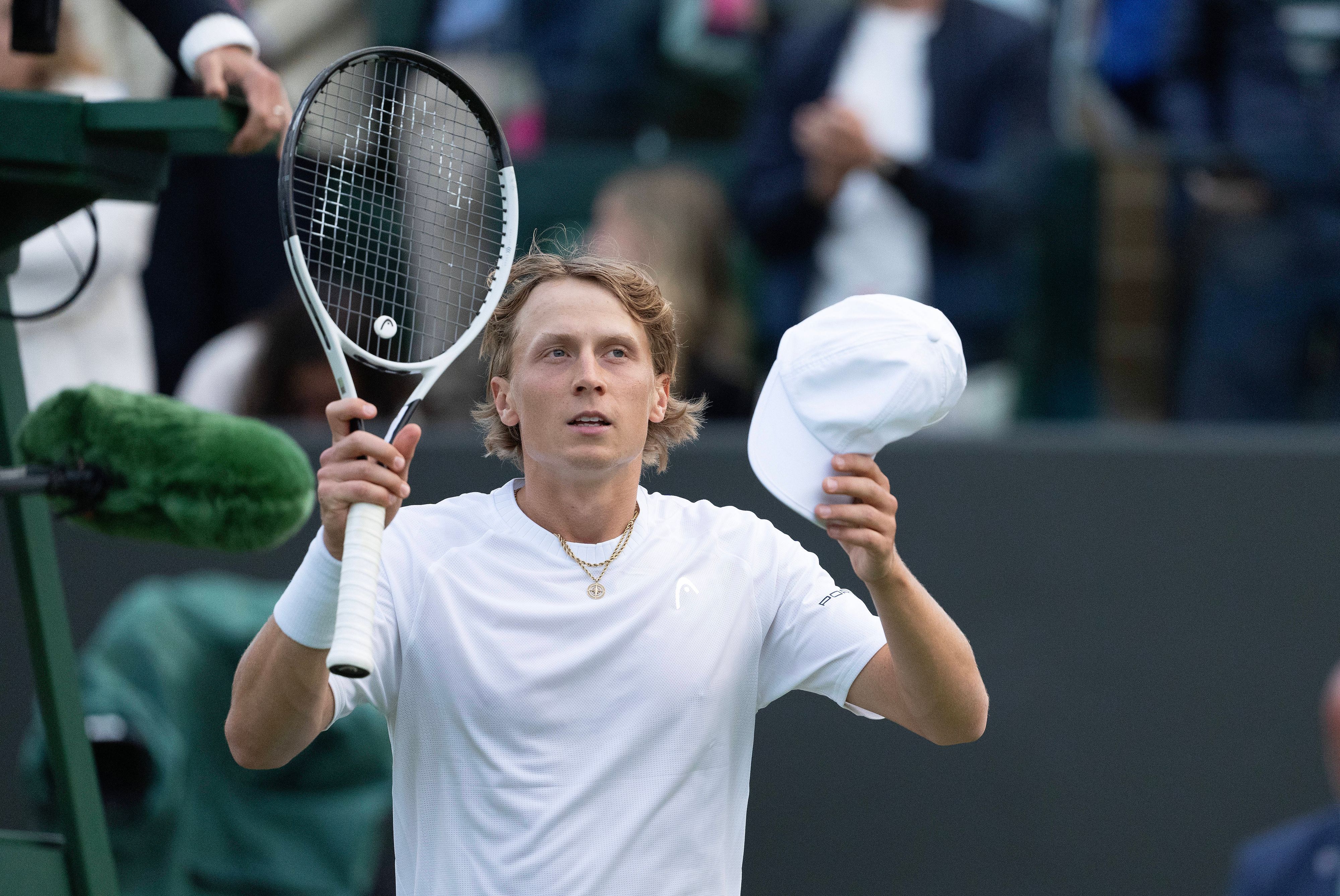 Emil Ruusuvuori leidet unter schweren Panikattacken.