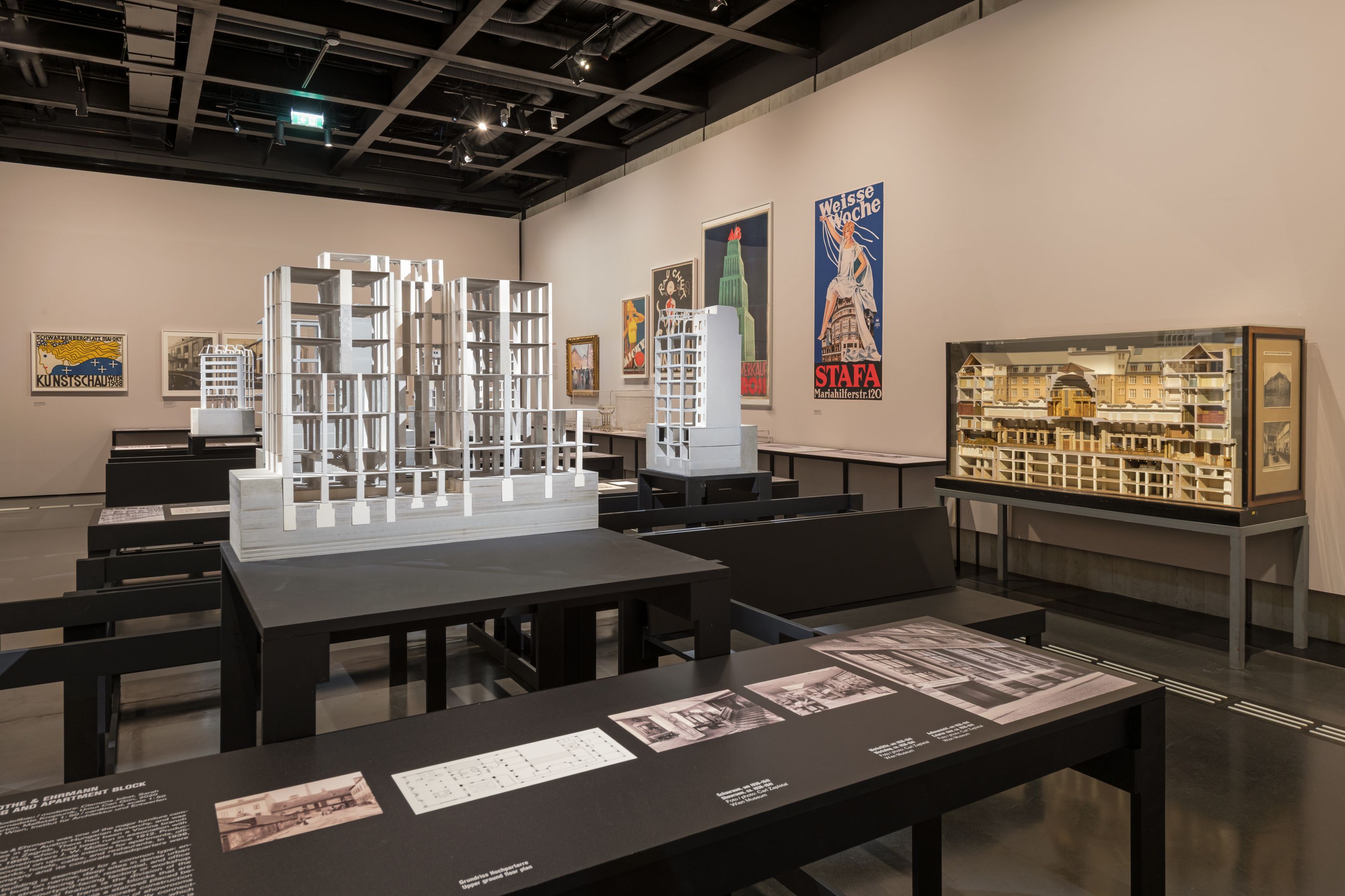 Die neue Ausstellung im Wien Museum zeigt wie Eisenbeton Wiesn urbane Struktur revolutionierte.