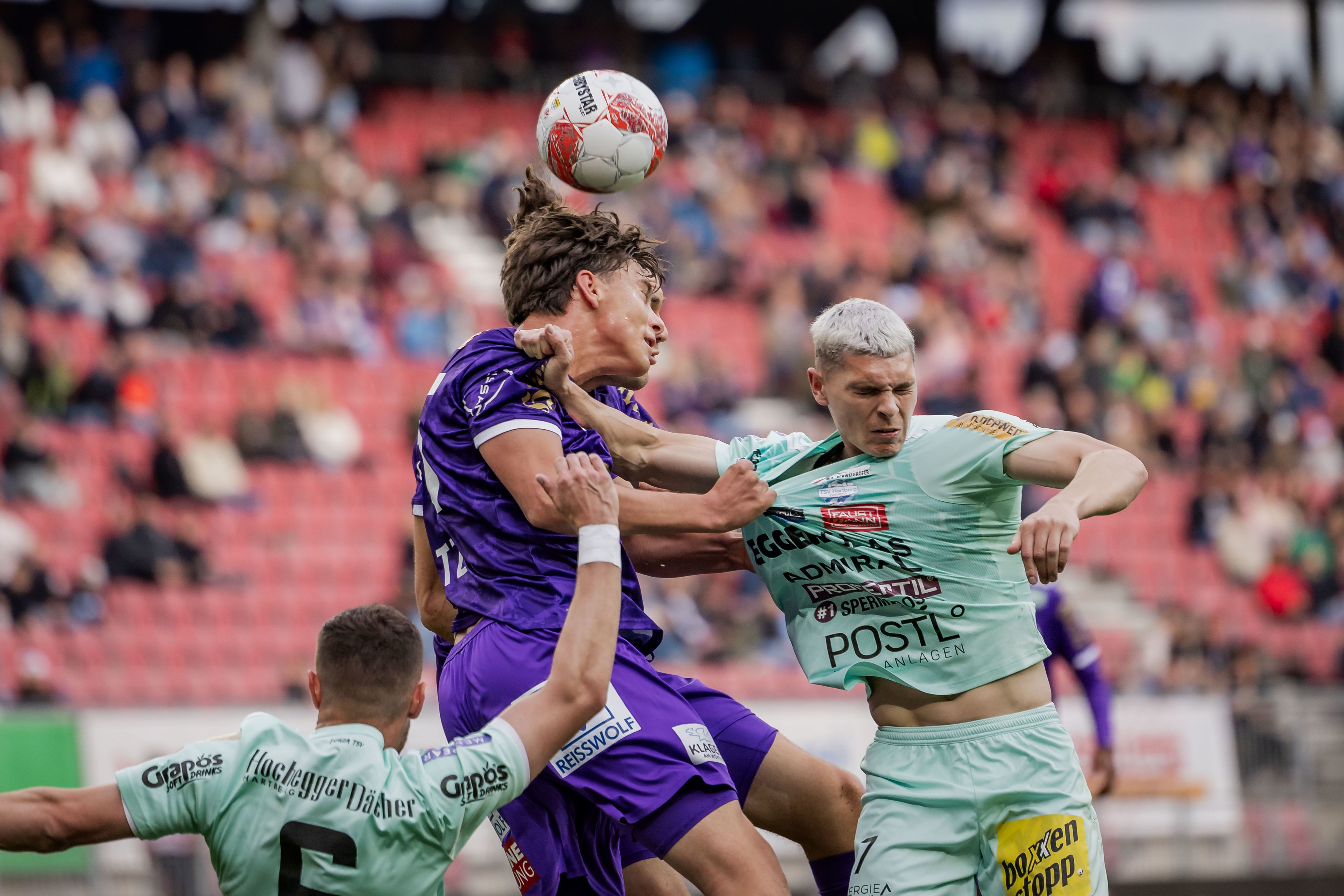 Austria Klagenfurt im Bundesliga-Duell mit Hartberg. 
