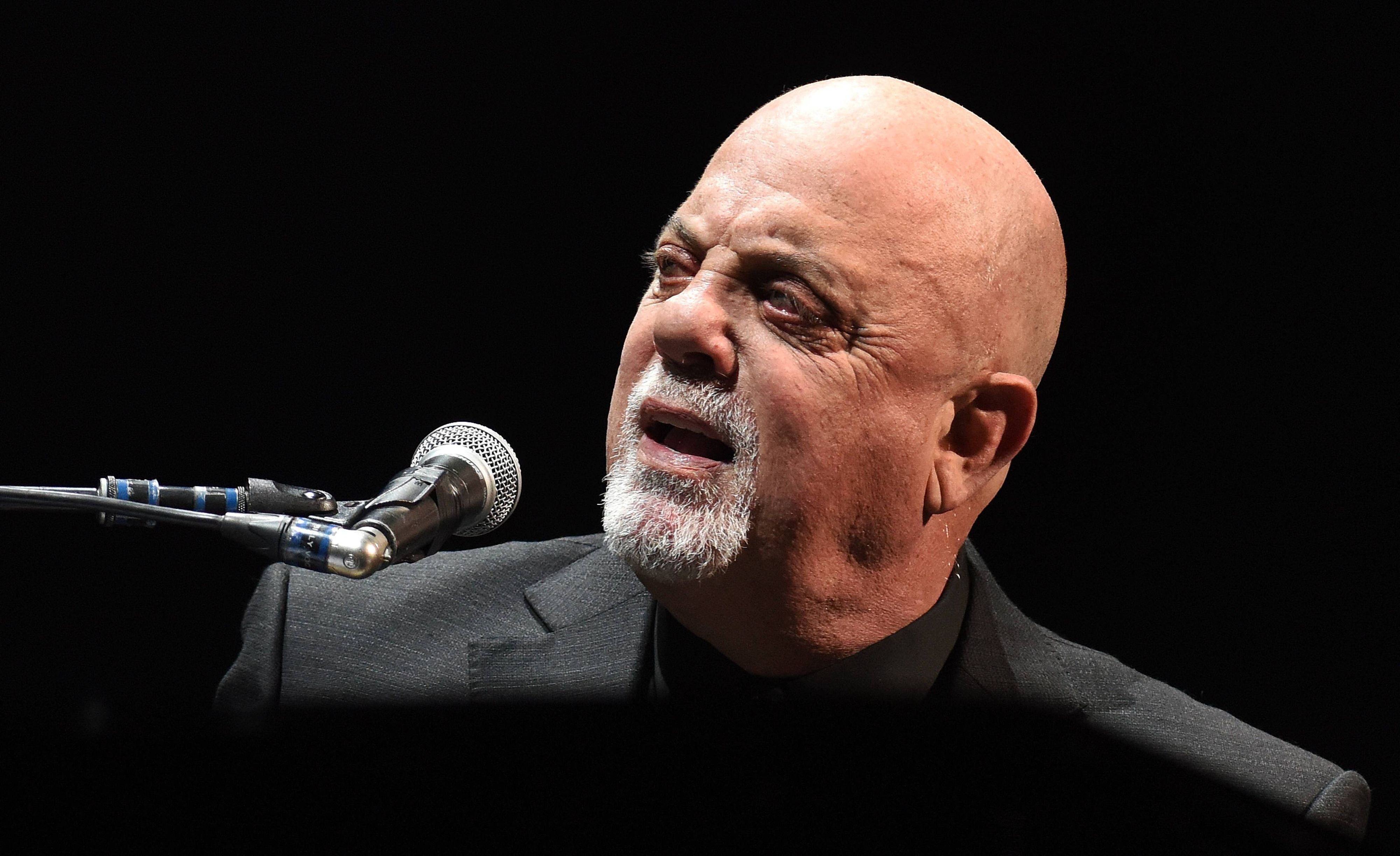 Billy Joel hat eine Hirnerkrankung und muss alle kommenden Konzerte absagen.