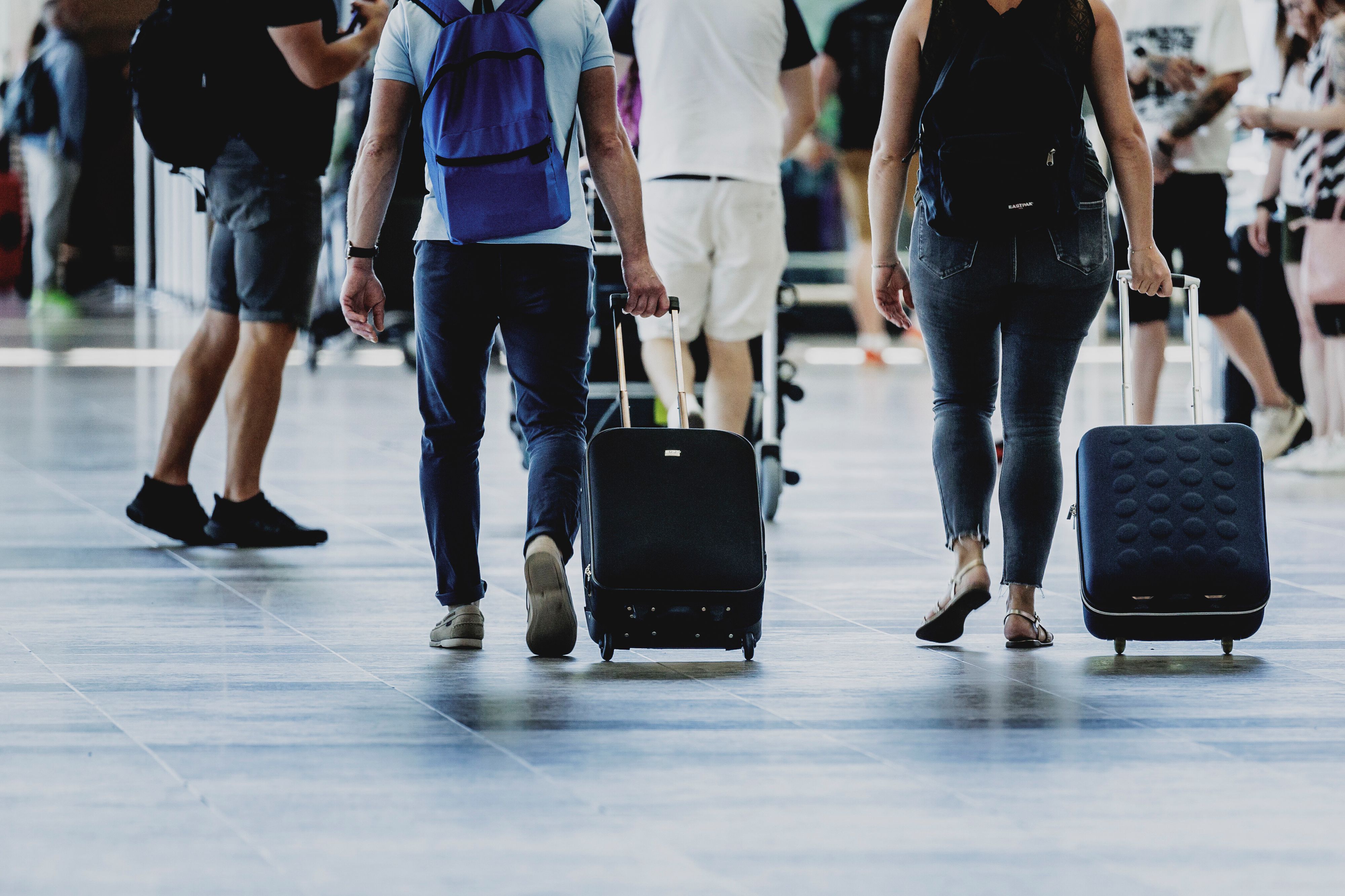 Heute.at - Fluglinien verschärfen jetzt Regeln fürs Handgepäck