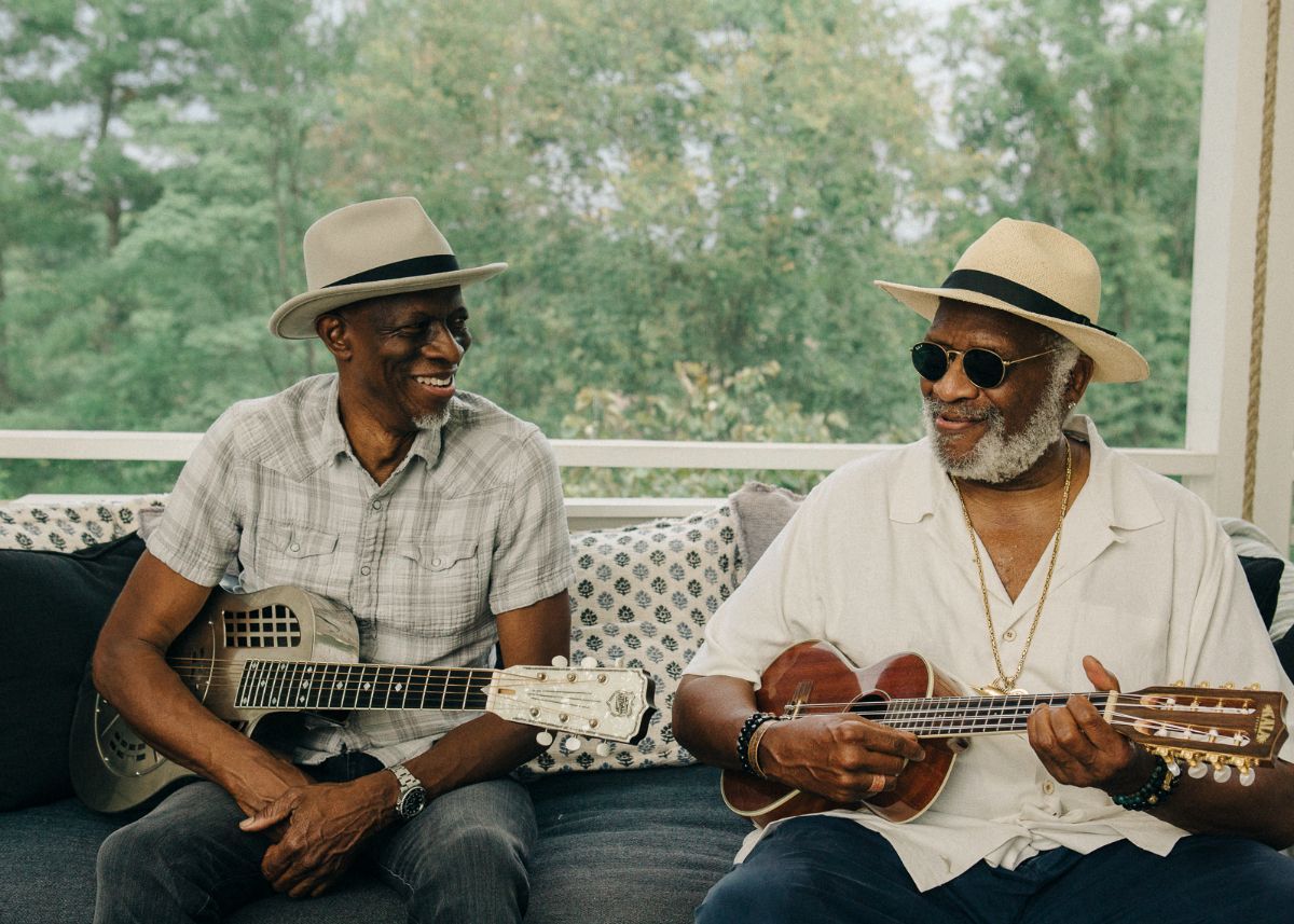Taj Mahal (rechts) und Keb’ Mo’ – kurz: <strong>TajMo</strong> – haben soeben ihr neues Album 
