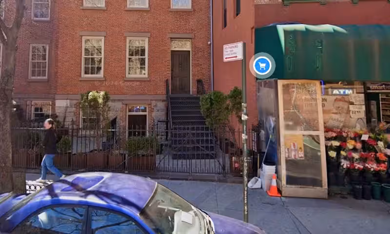 Die Polizei fand in der Luxuswohnung eines Krypto-Investors eine Folterkammer mit Waffen, Elektroschockern und Beweisfotos der Misshandlungen.