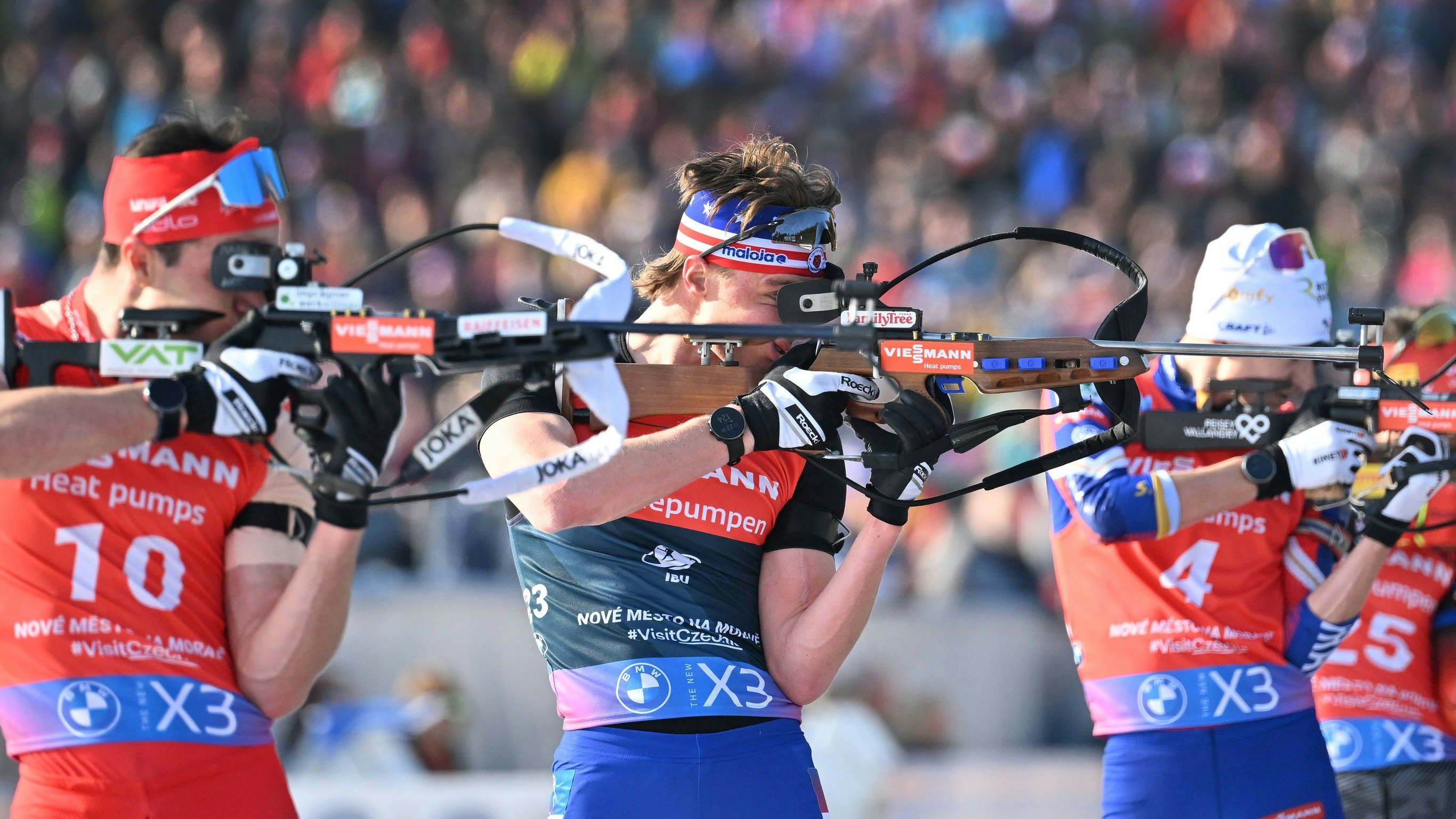 Heute.at - Alle Türen aufgebrochen – Raub bei Nationalteam