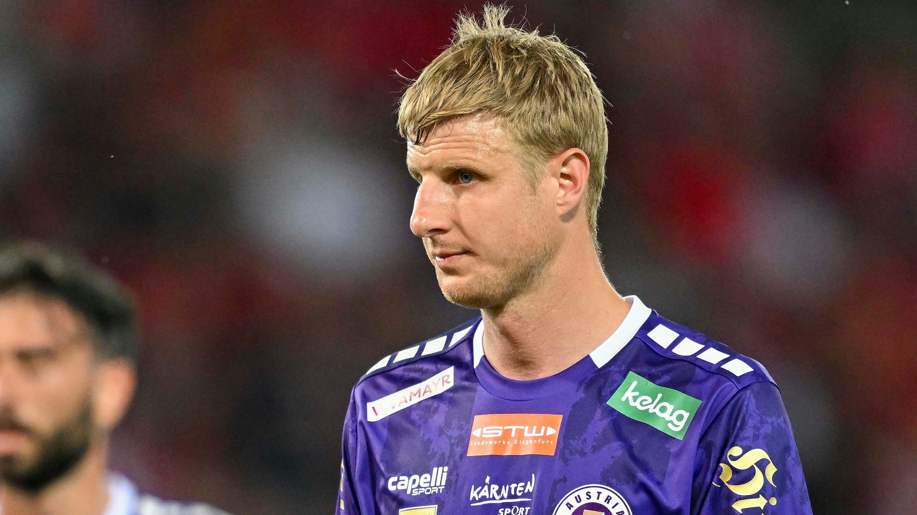 Heute.at - Nach Abstieg! Hinteregger spricht über Zukunft