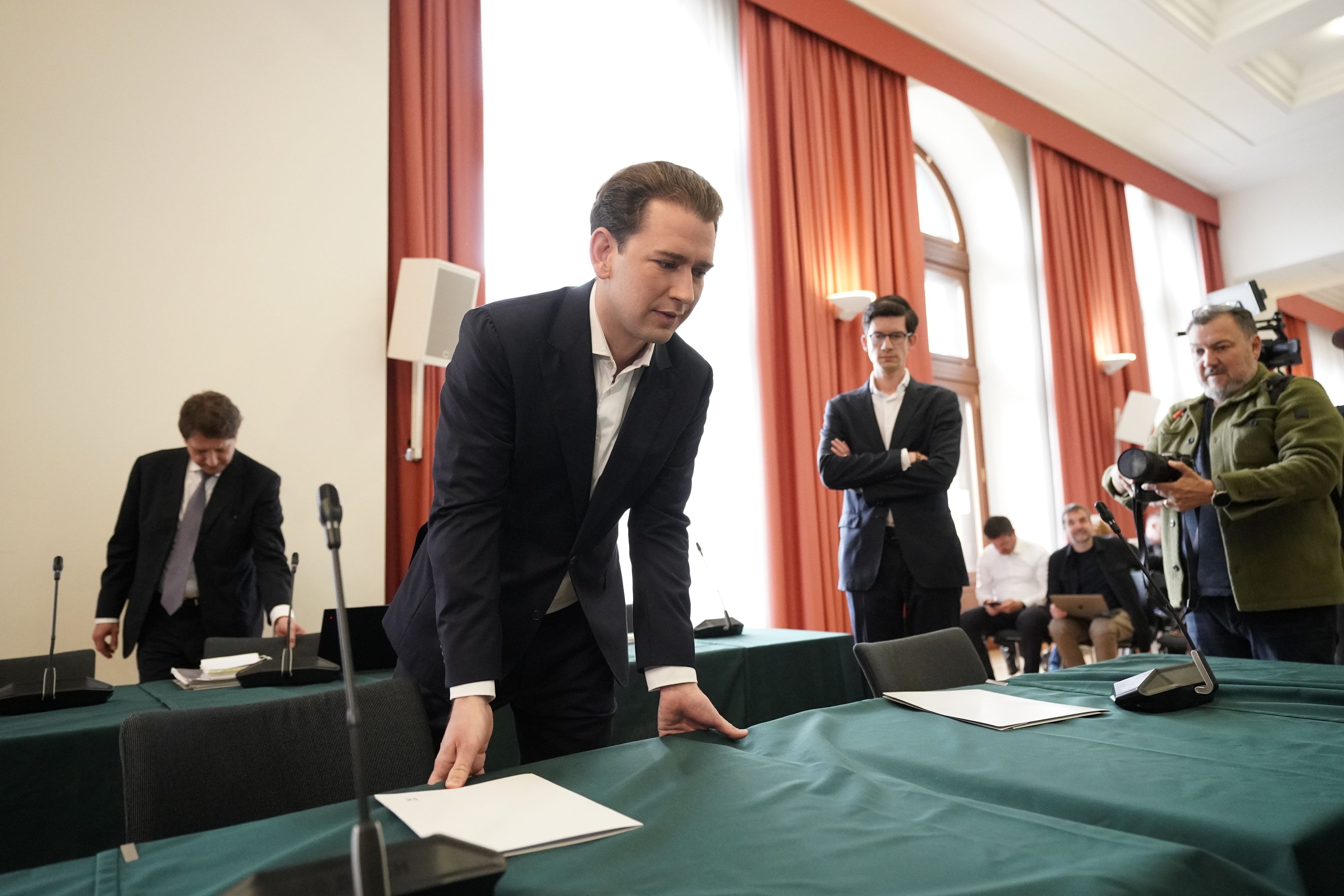 Sebastian Kurz im Justizpalast vor seinem Berufungsprozess.