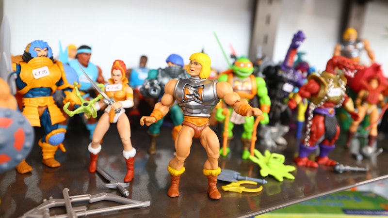 Action-Figuren gibt es zahlreiche im Sozialmarkt!