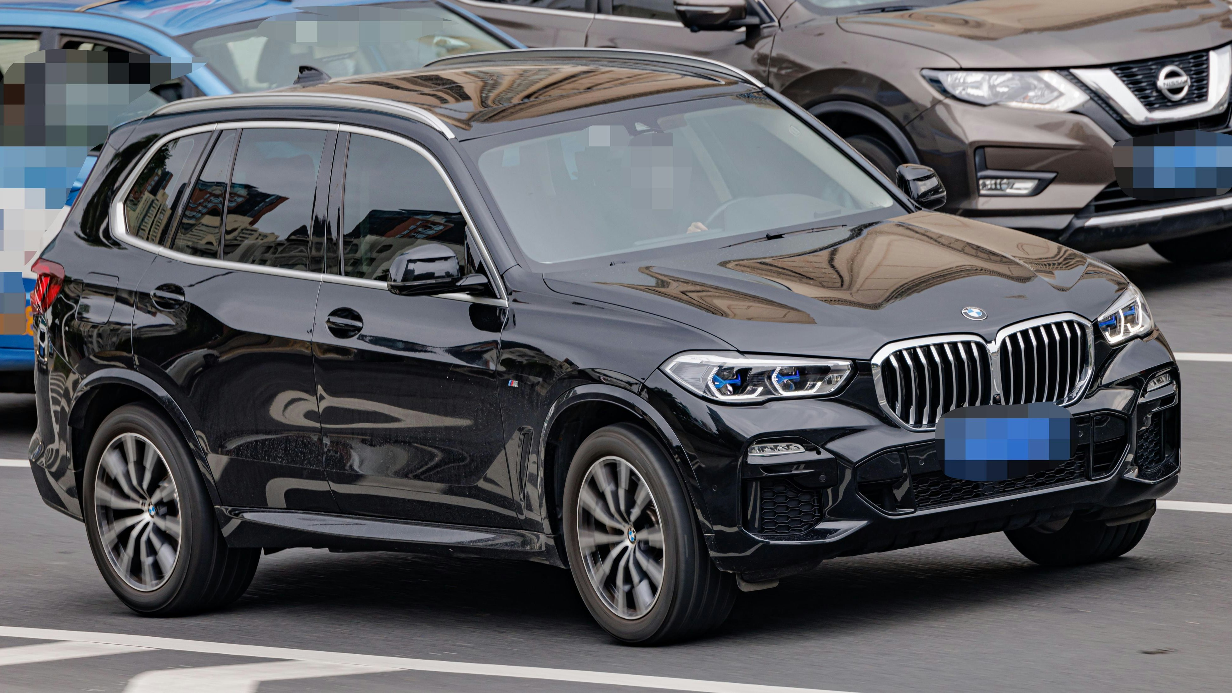 Gesucht: Lenker eines schwarzen BMW der X-Serie