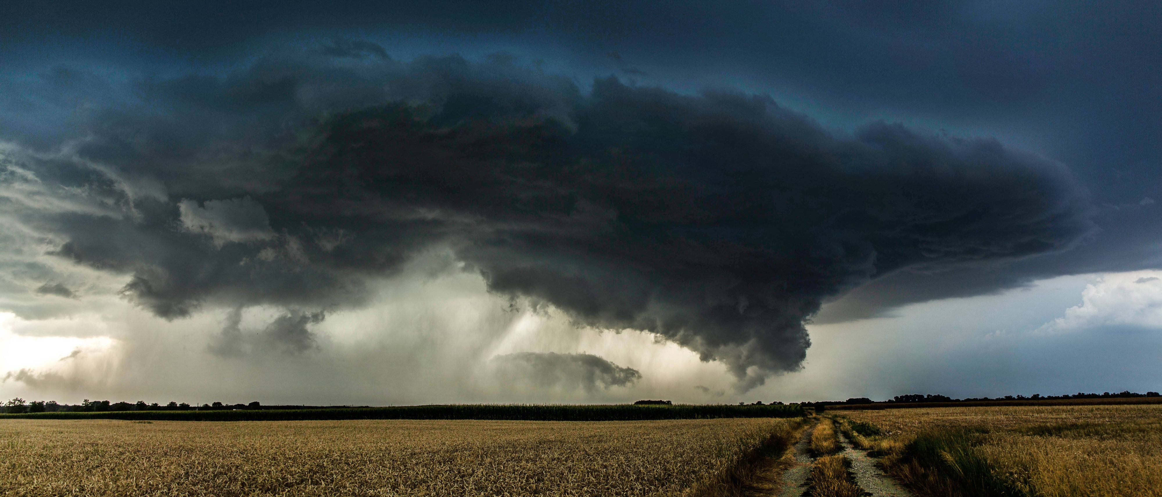Das Wetter präsentiert sich am Feiertag von seiner unbeständigen Seite.