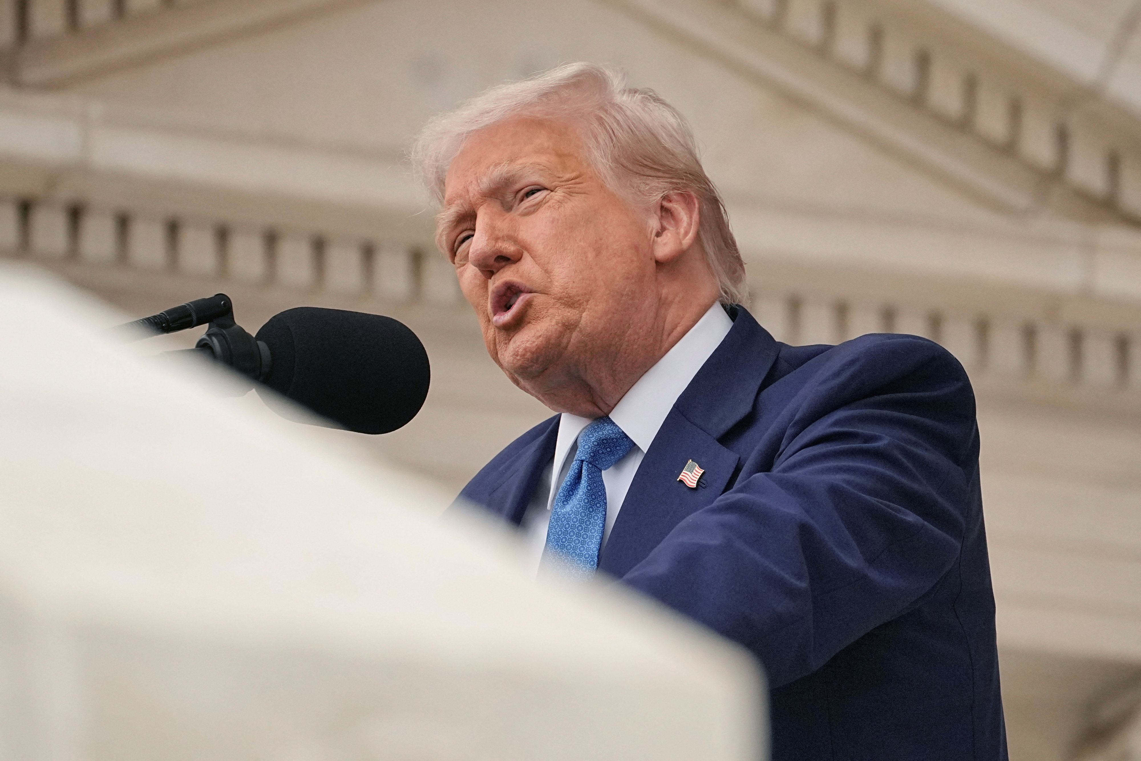 Trump greift Richter nach Zoll-Blockade an. 