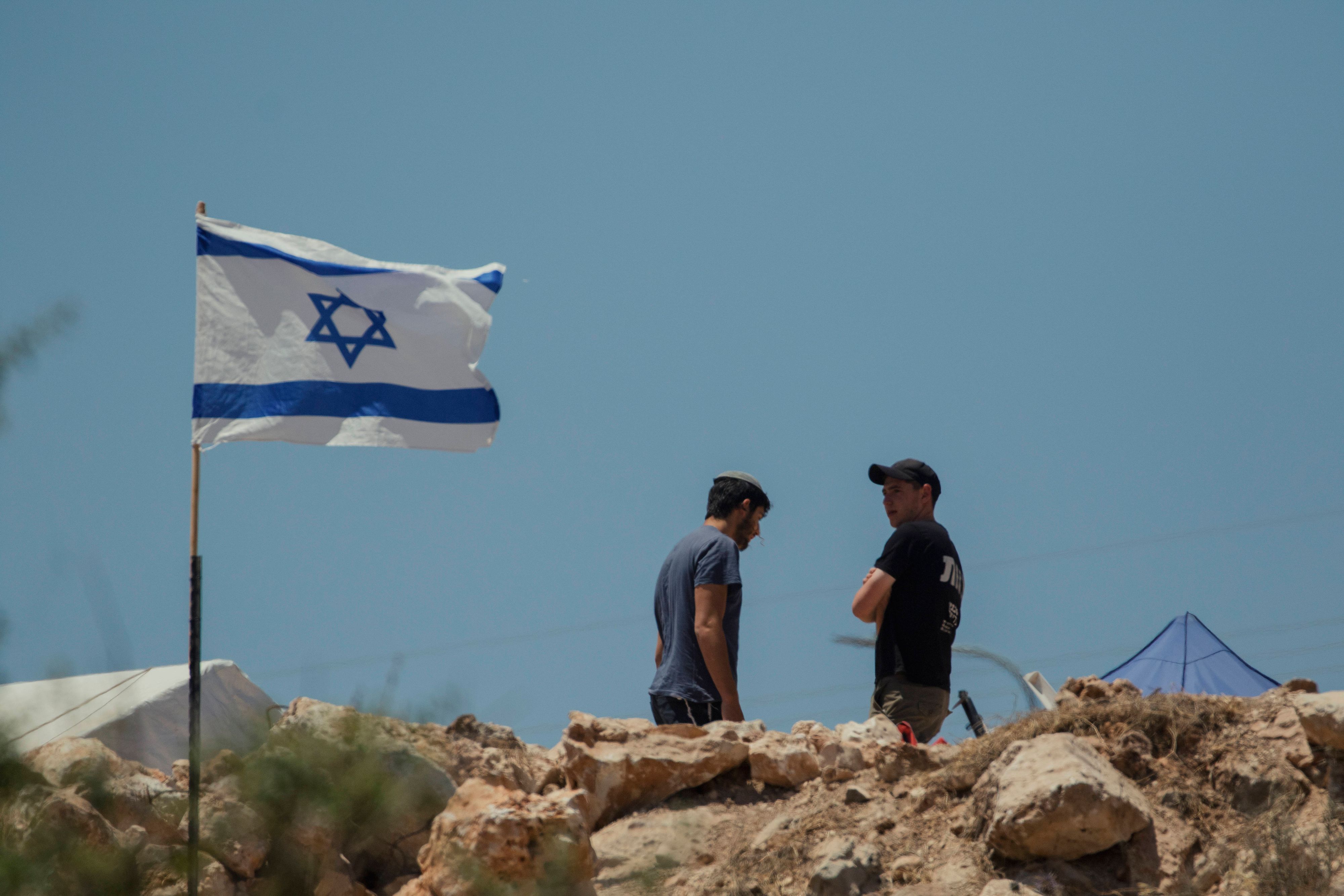 Israels Regierung kündigt die Errichtung eines 