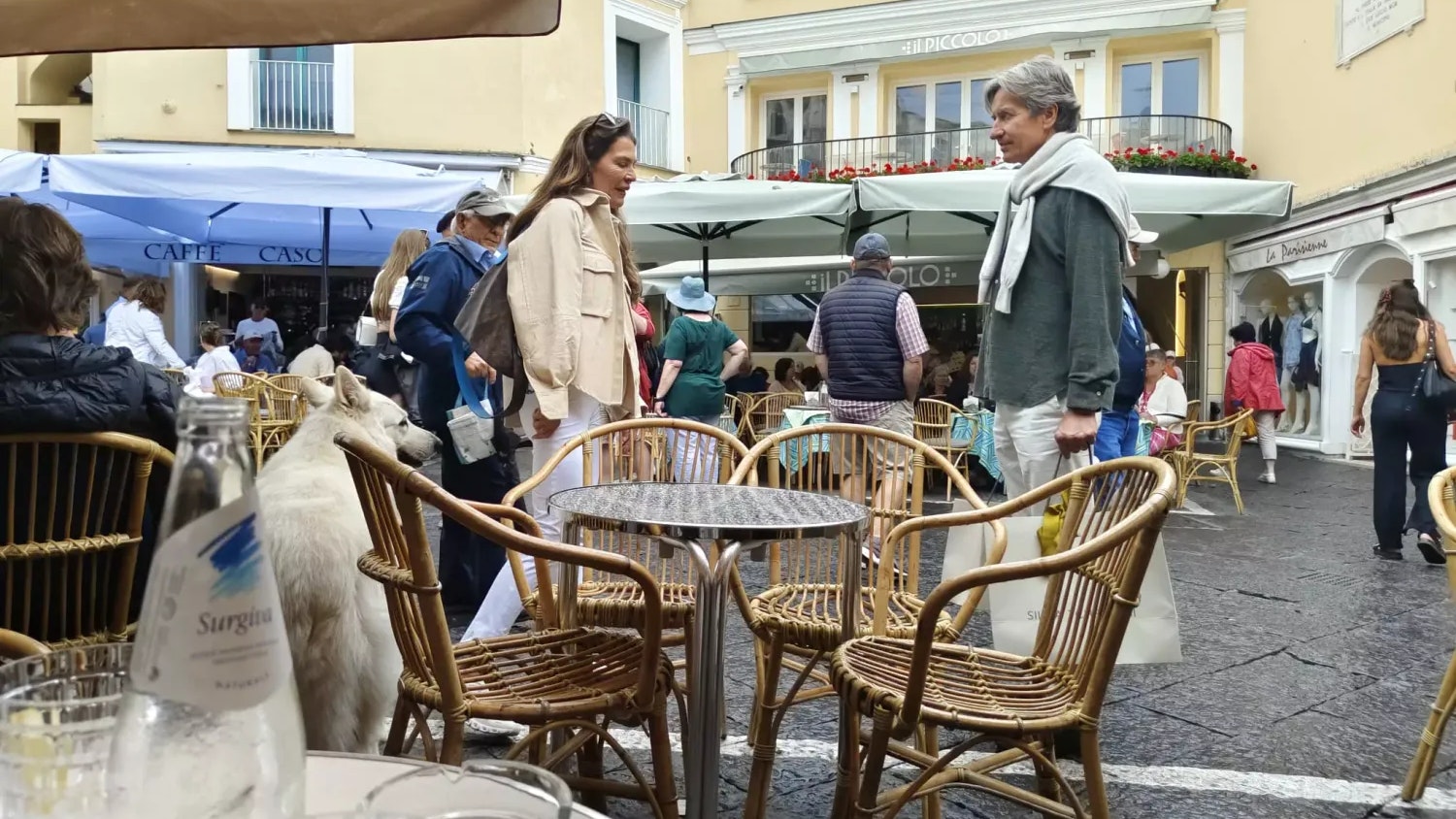 Karl-Heinz Grasser mit seiner Frau Fiona in Italien.