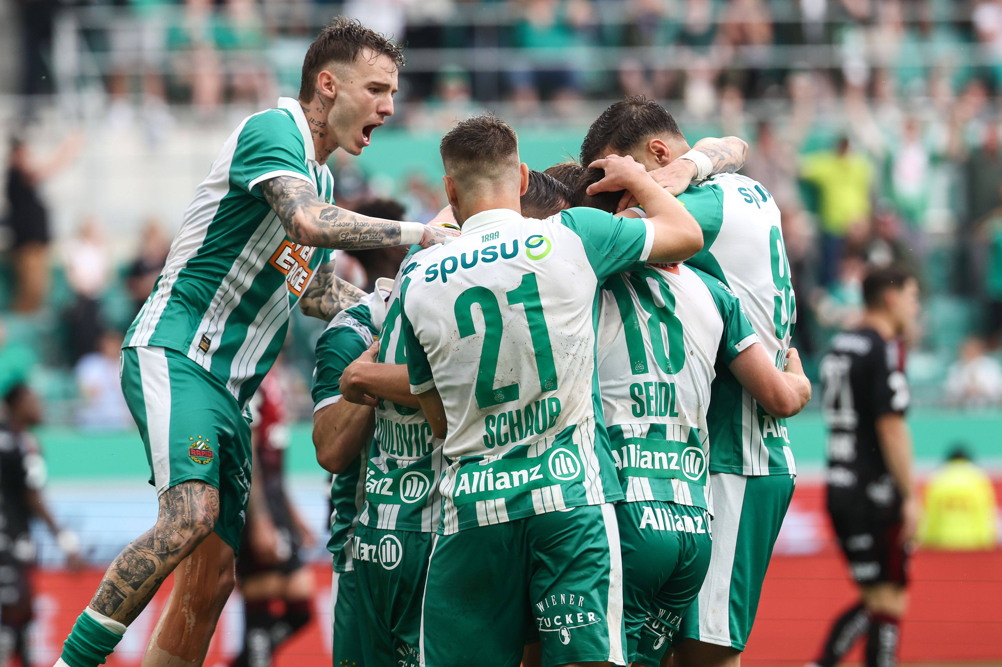 Dank eines 3:0-Sieges kann Rapid doch noch nach Europa fahren.