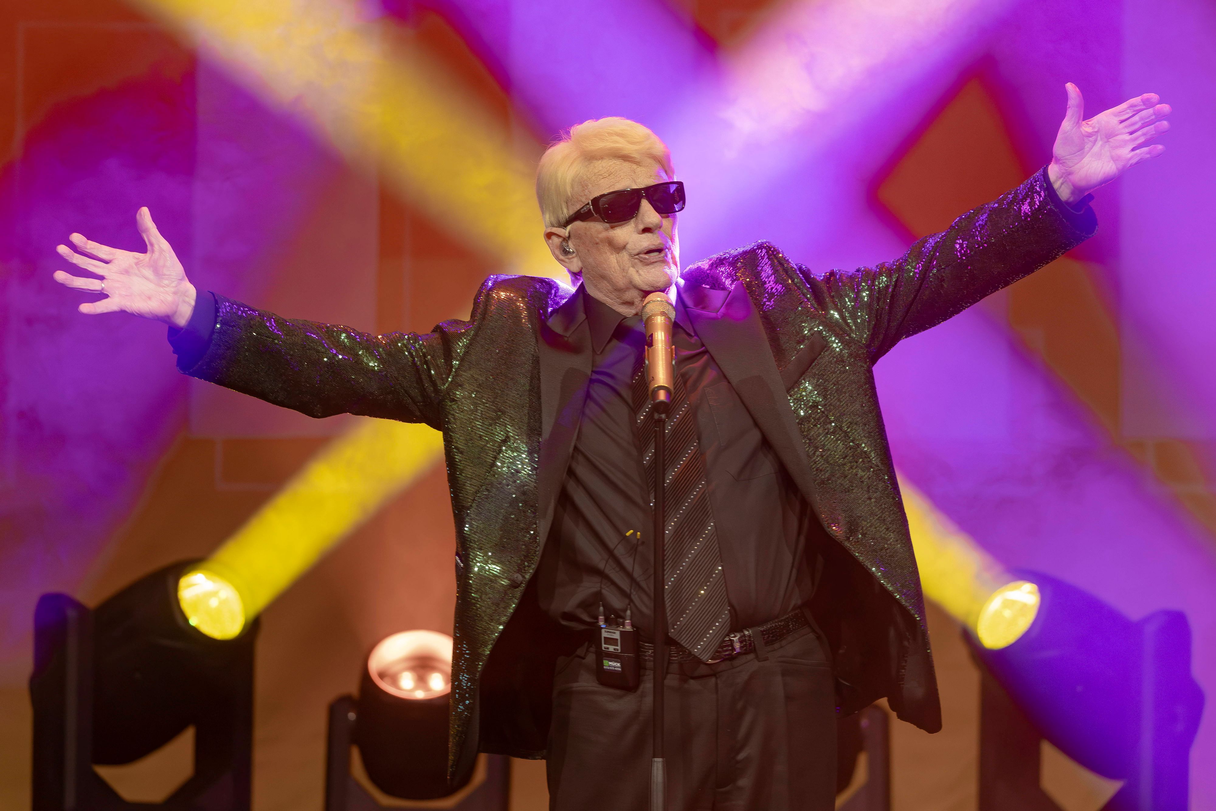 Heino macht am Ballermann ordentlich Stimmung. 