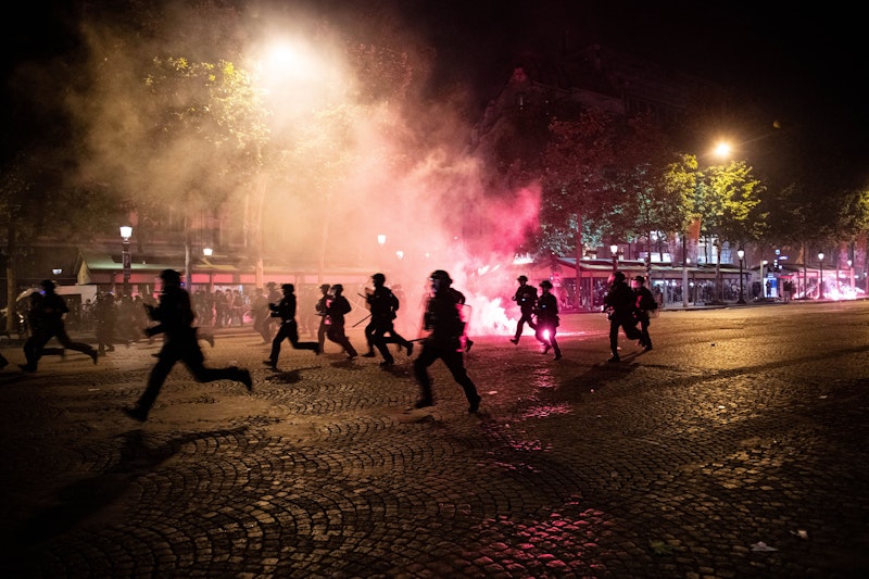 Chaotische Szenen in Paris nach dem Sieg der Champions League. PSG schlug Inter im Finale in München 5:0.