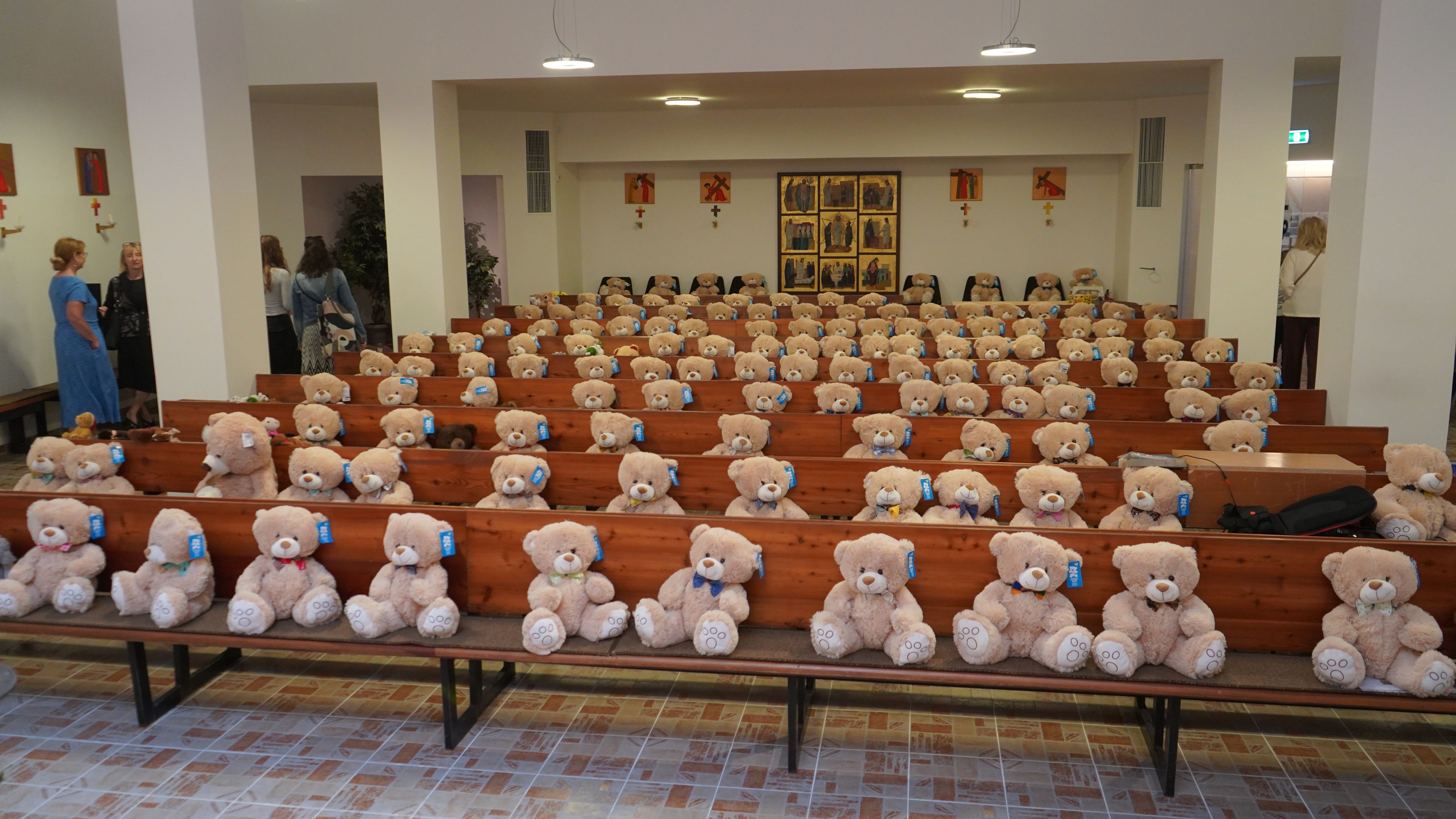 Die Messebesucher sahen anders aus als gewöhnlich.