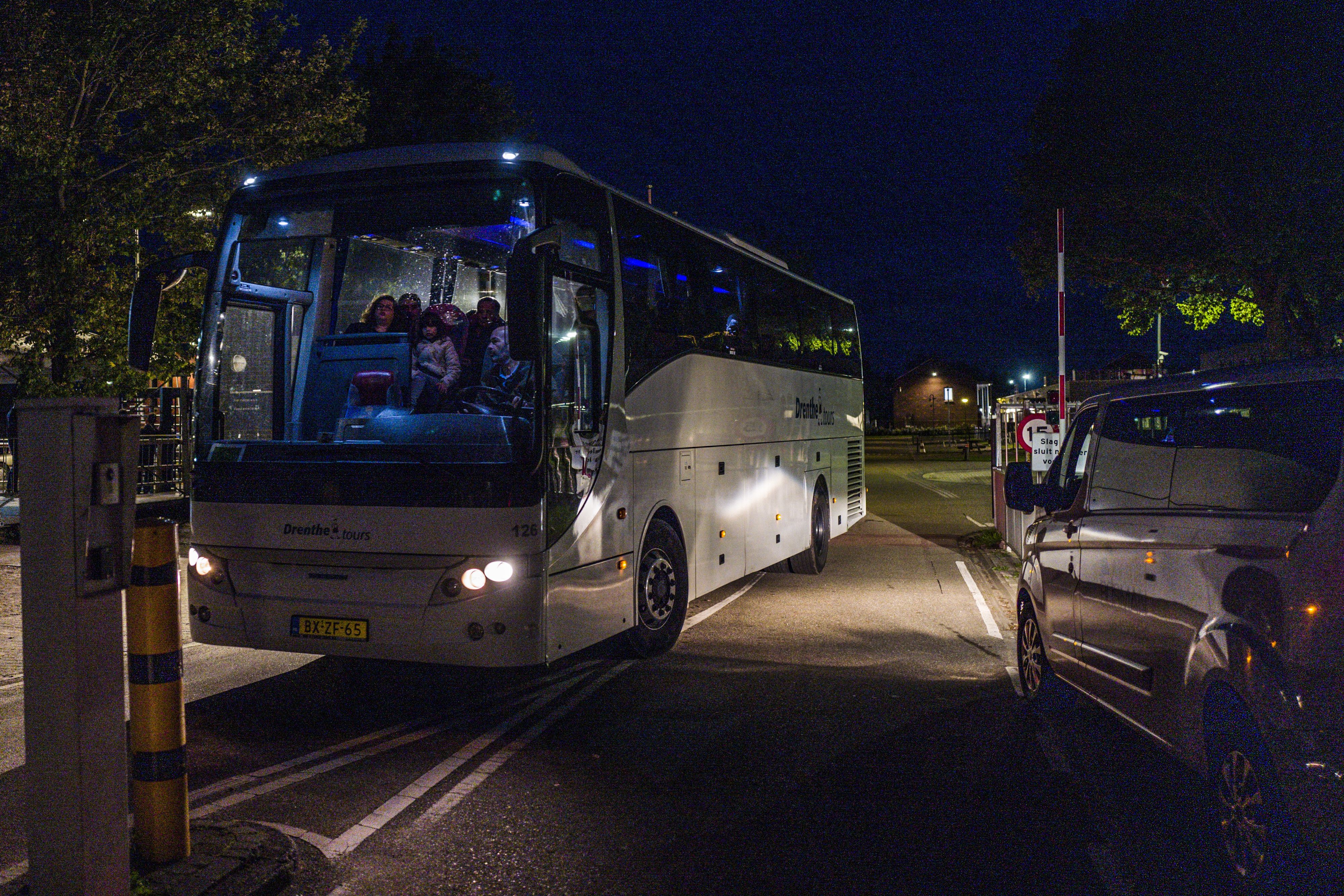 Waisen- und Pflegekinder aus der Ukraine haben in der Nacht auf Sonntag ihre Rückreise angetreten. (Symbolbild)