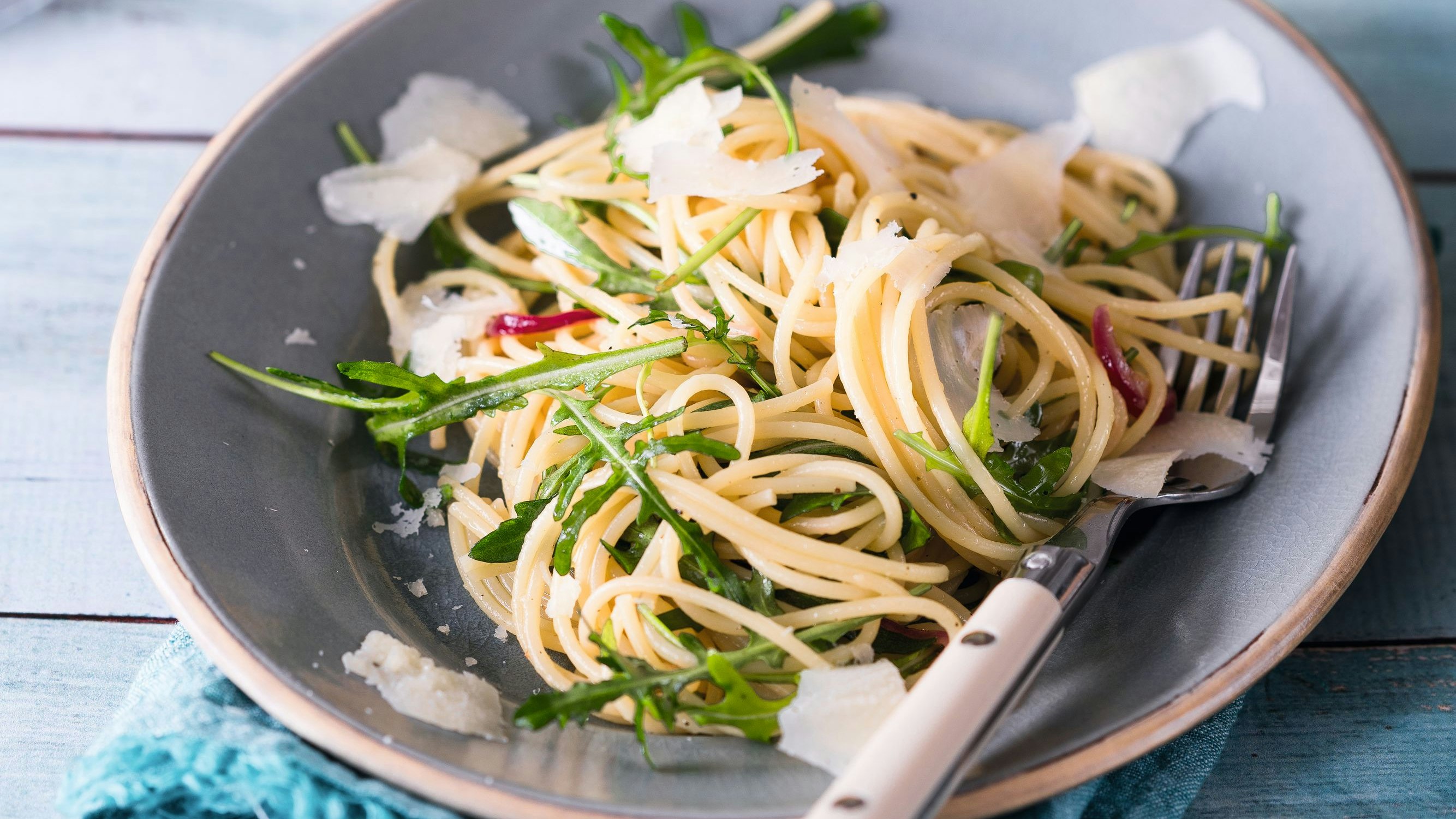 Heute.at - Für diese Limonen-Spaghetti brauchst du nur 5 Zutaten