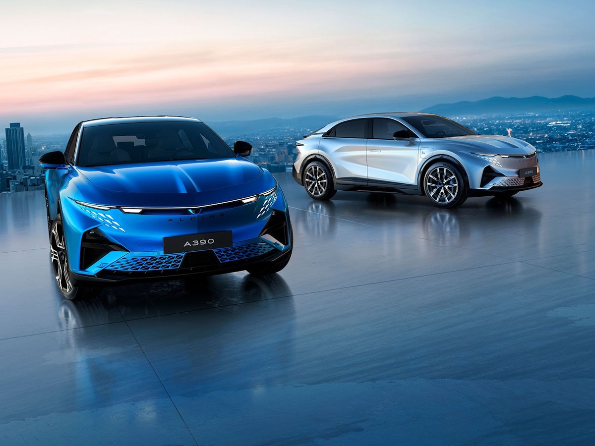 Die neue Alpine A390 ist Sportlimousine und Familienfahrzeug in einem.
