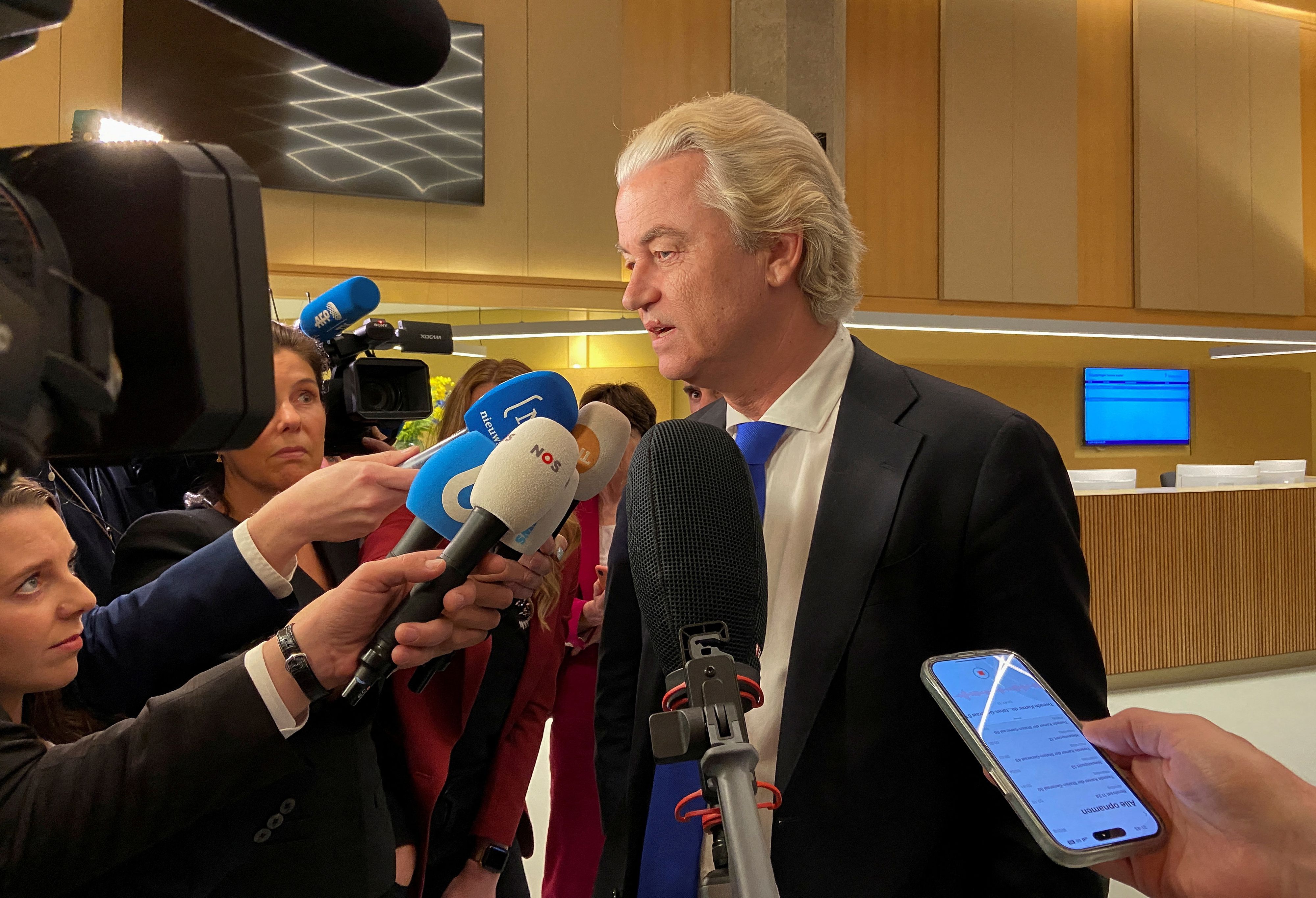 Rechtsaußen-Politiker Wilders verlässt die niederländische Koalition.