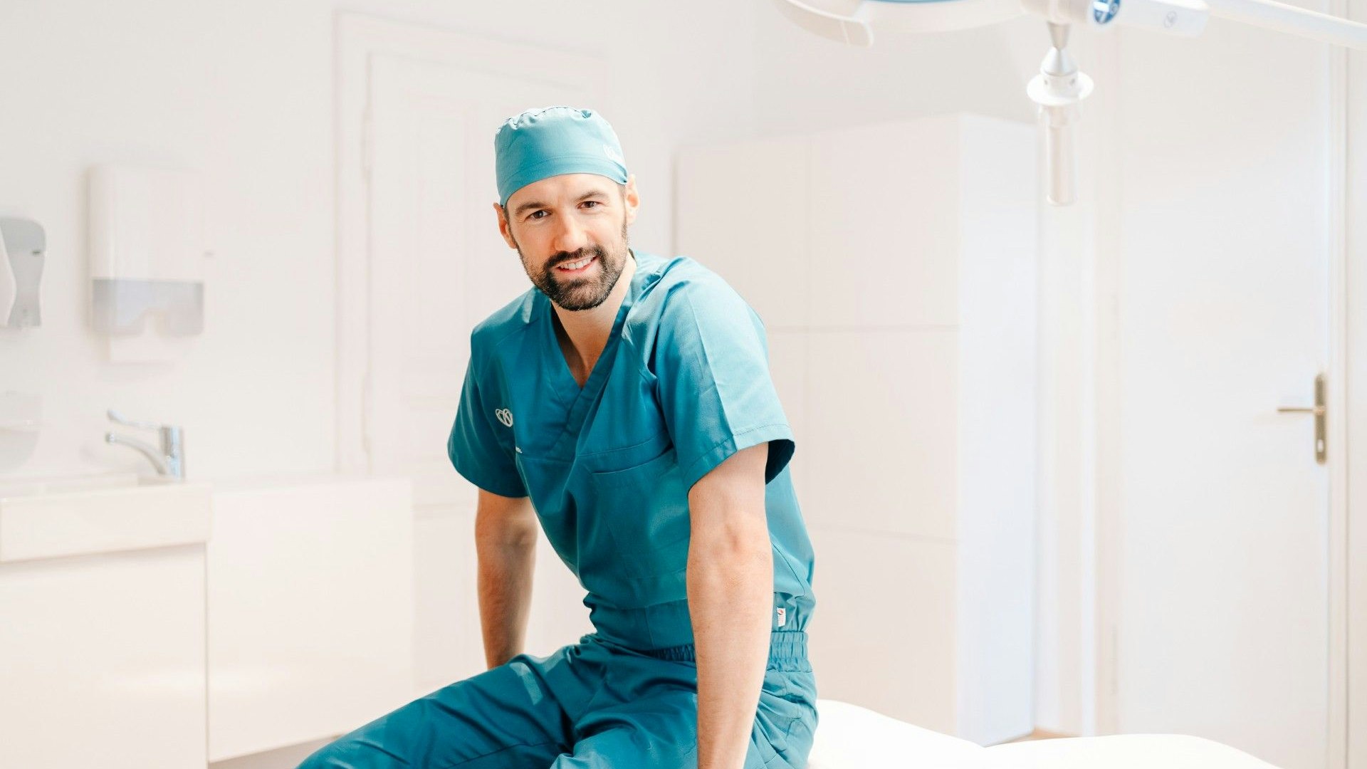 Der Sportarzt und Orthopäde rät davon ab, beim Trend mitzumachen.