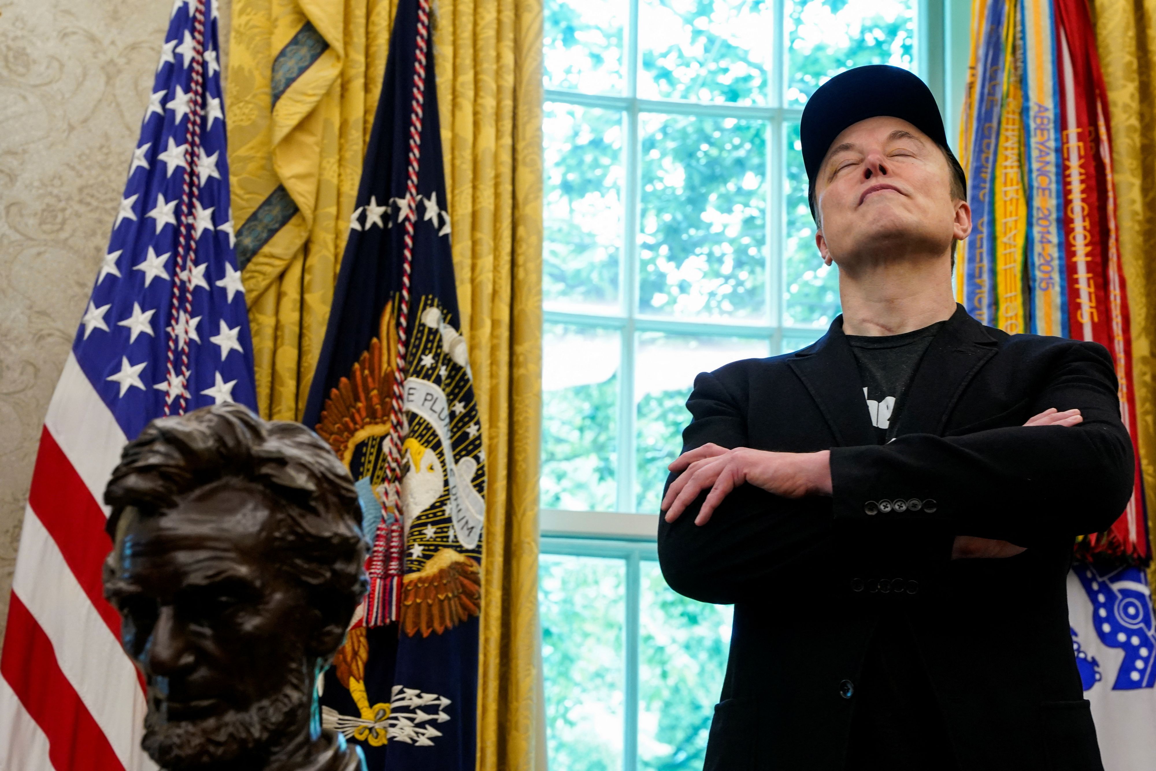 Termin im Weißen Haus: Musks Einsatz als oberster Spar-Meister von Donald Trump schadete auch dem Image von Tesla