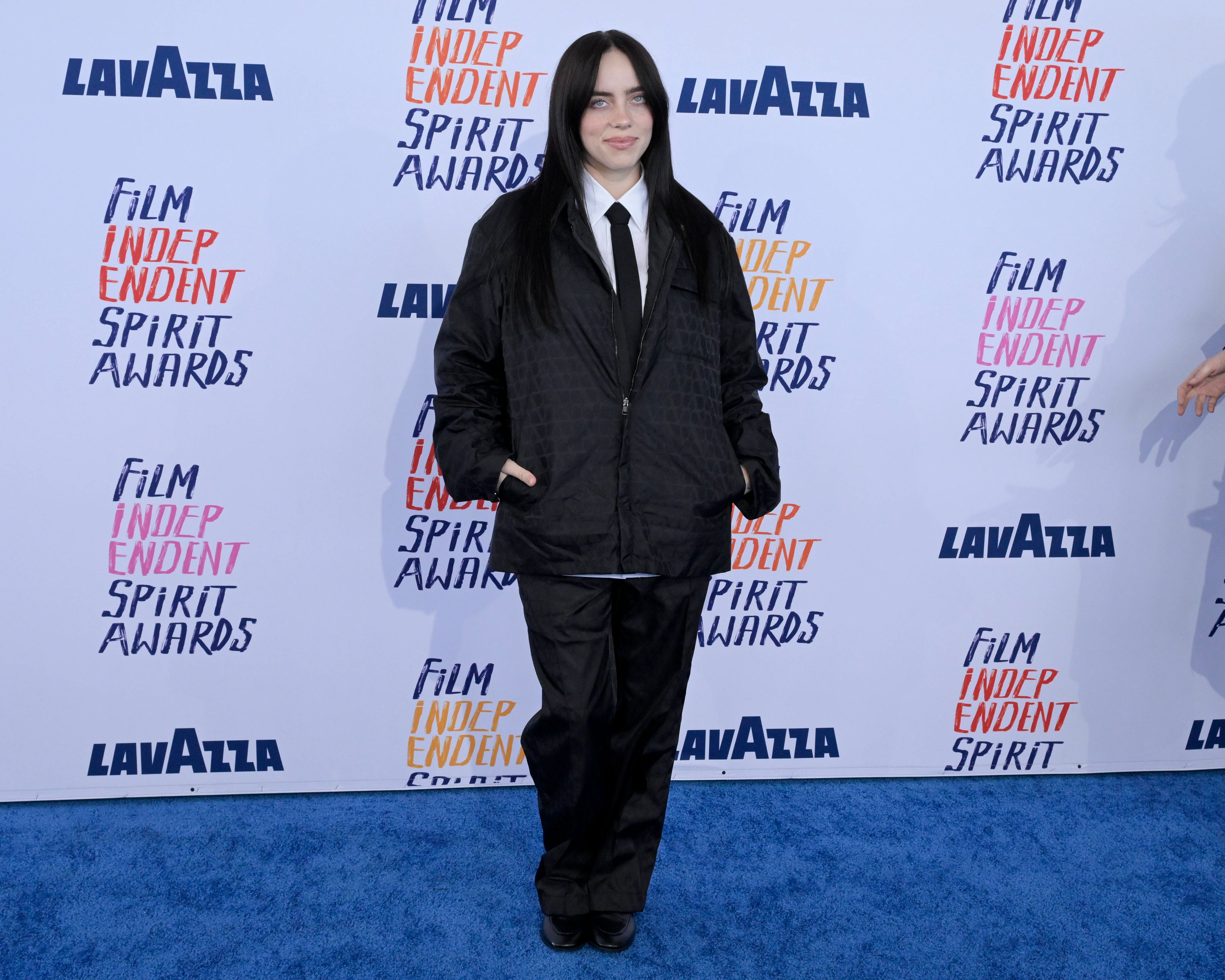 25 February 2024 - Santa Monica, California - Billie Eilish. 2024 Film Independent Spirit Awards at Santa Monica Pier. Photo Credit: Billy Bennight/AdMedia 302082 2024-02-25 California Santa Monica Etats-Unis PUBLICATIONxINxGERxAUTxONLY Copyright: xAdMediax STAR_302082_419