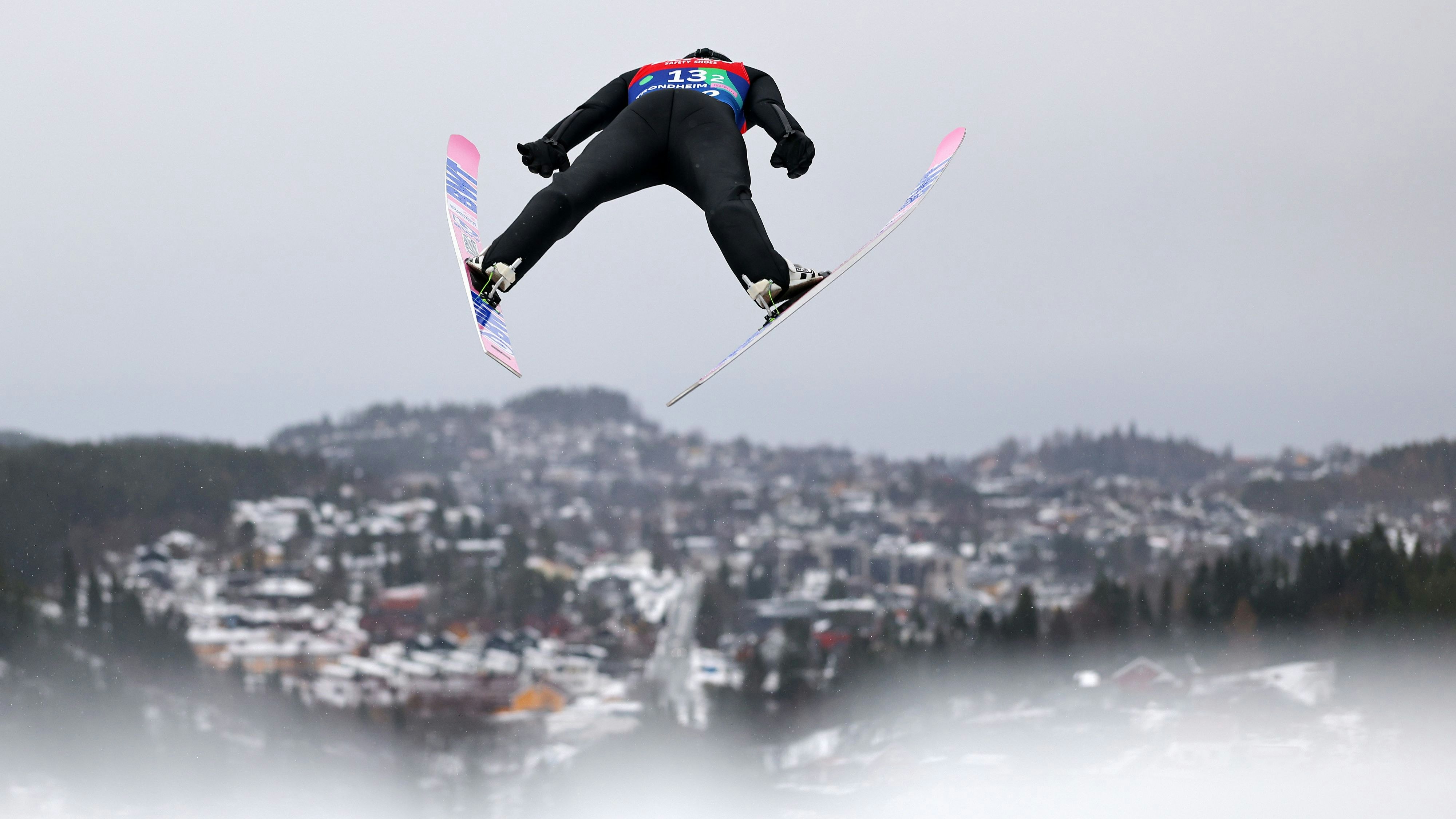 Heute.at - Skisprung-Revolution: Gelbe und Rote Karten kommen