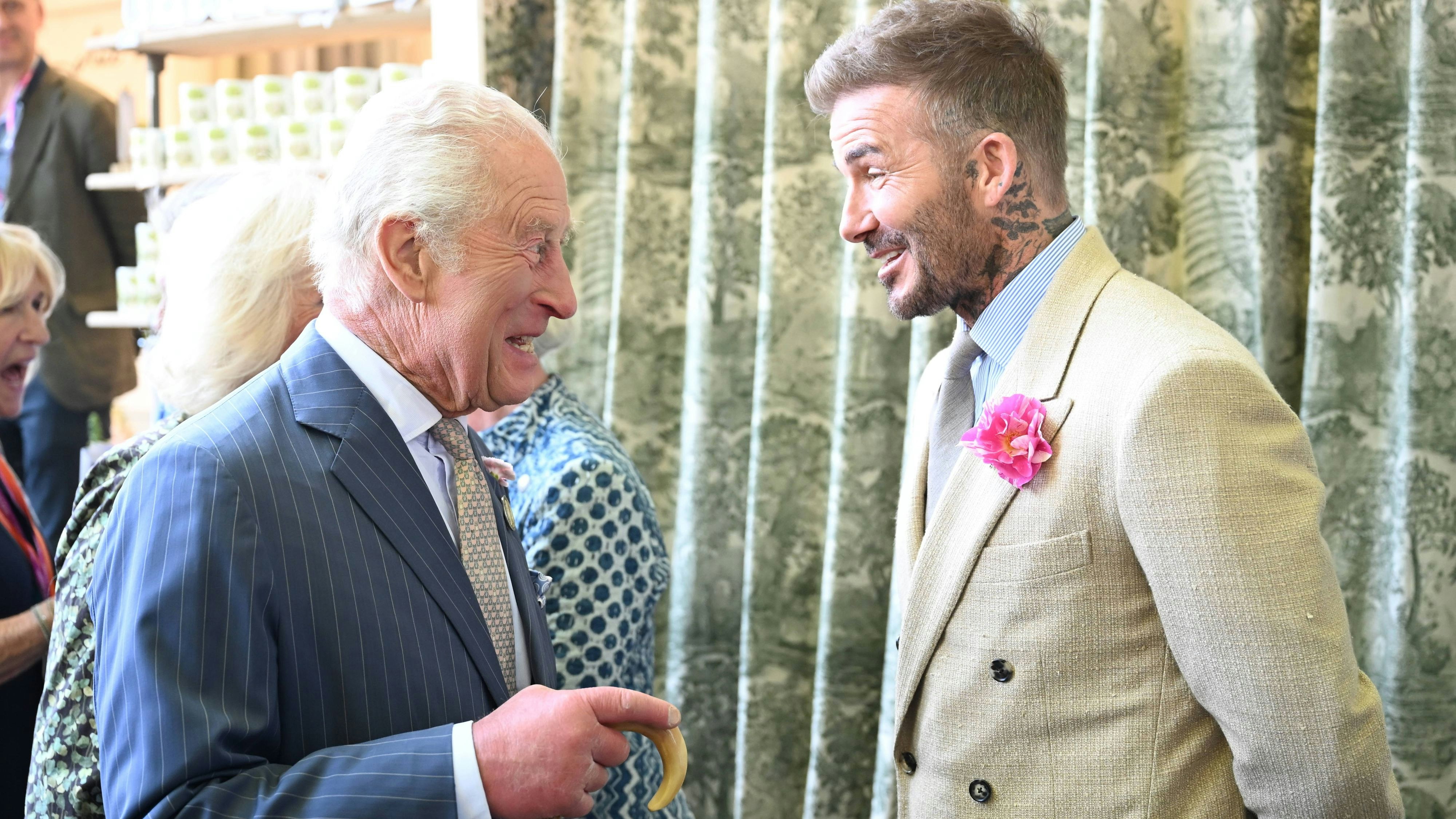 Heute.at - Fußball-Ikone Beckham wird zu Sir David