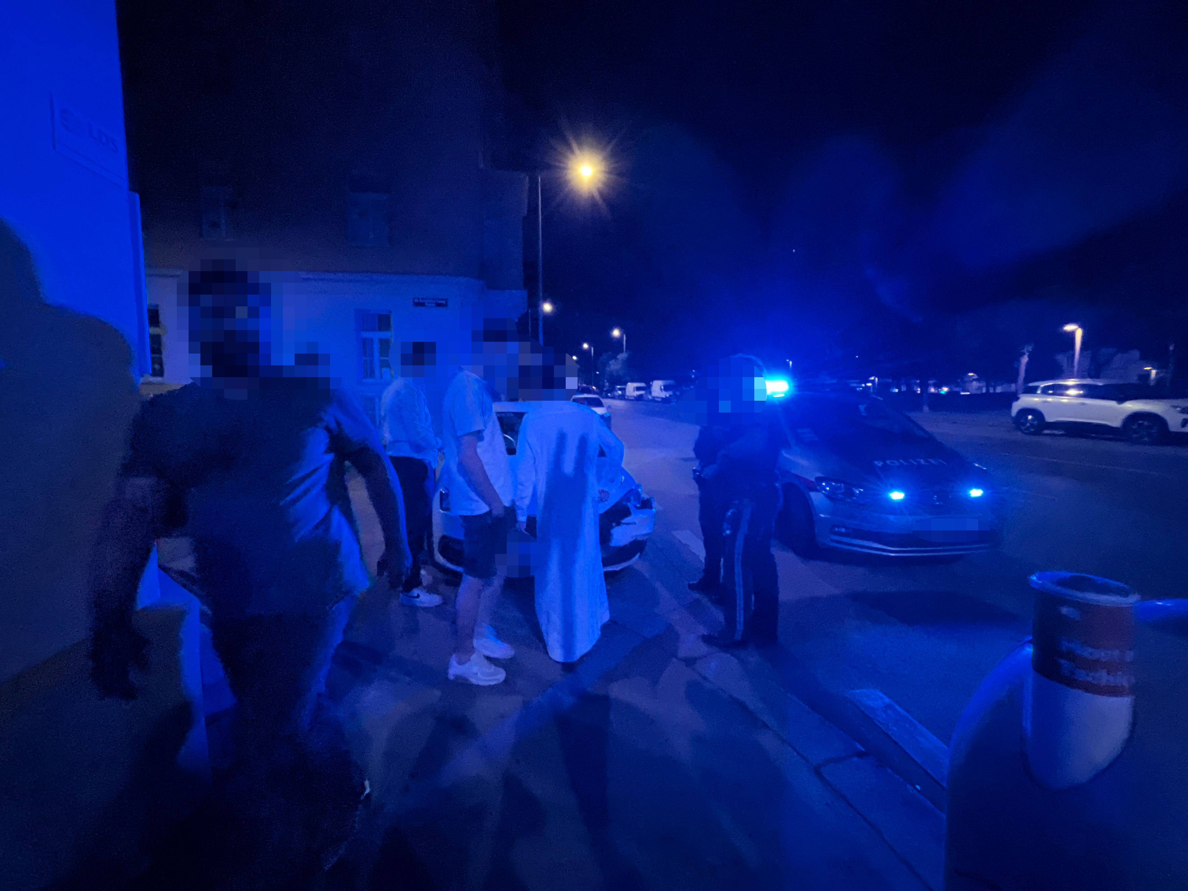 Unfall am Mariahilfer Gürtel Ecke Gebrüder-Lang-Gasse in Wien-Fünfhaus.