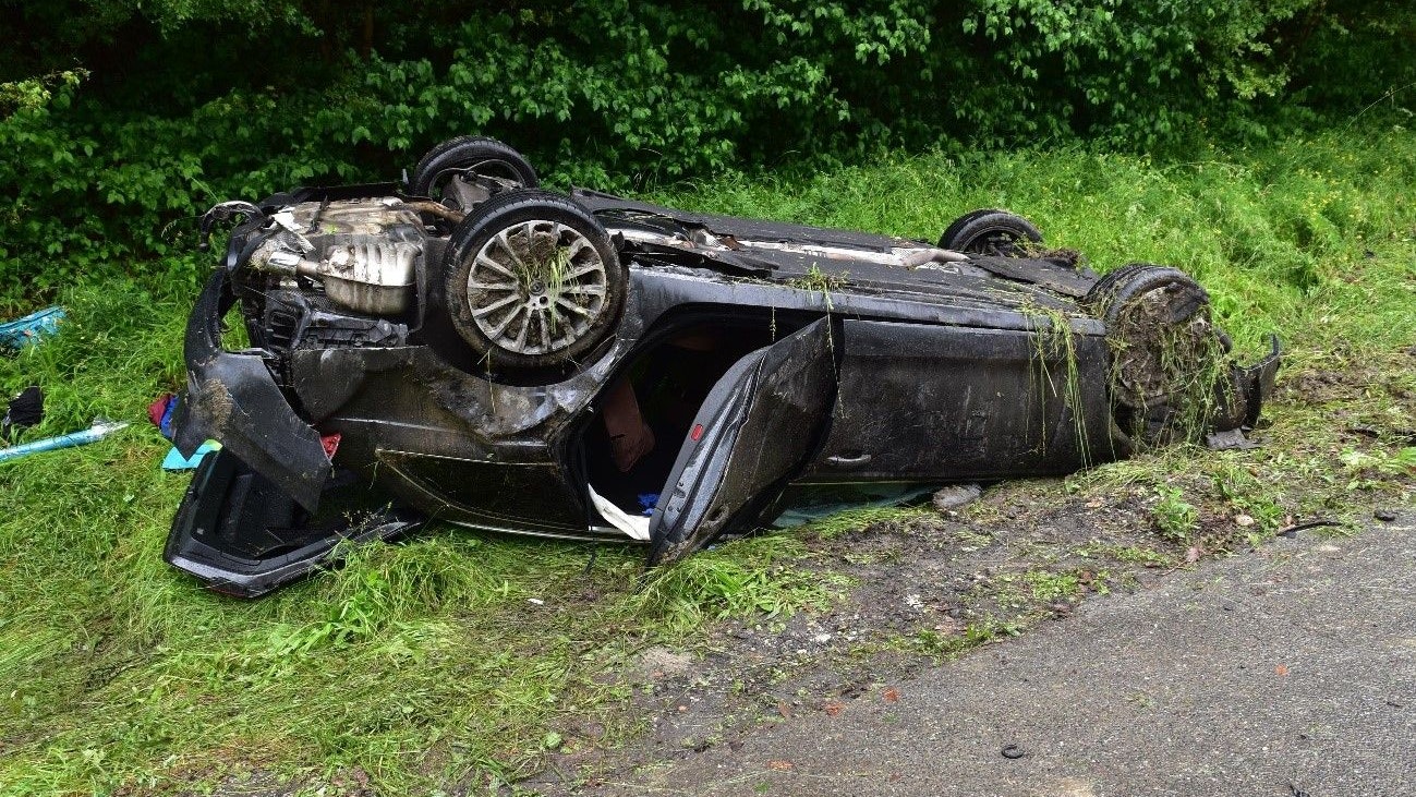 Schwerer Verkehrsunfall – PKW-Lenker alkoholisiert