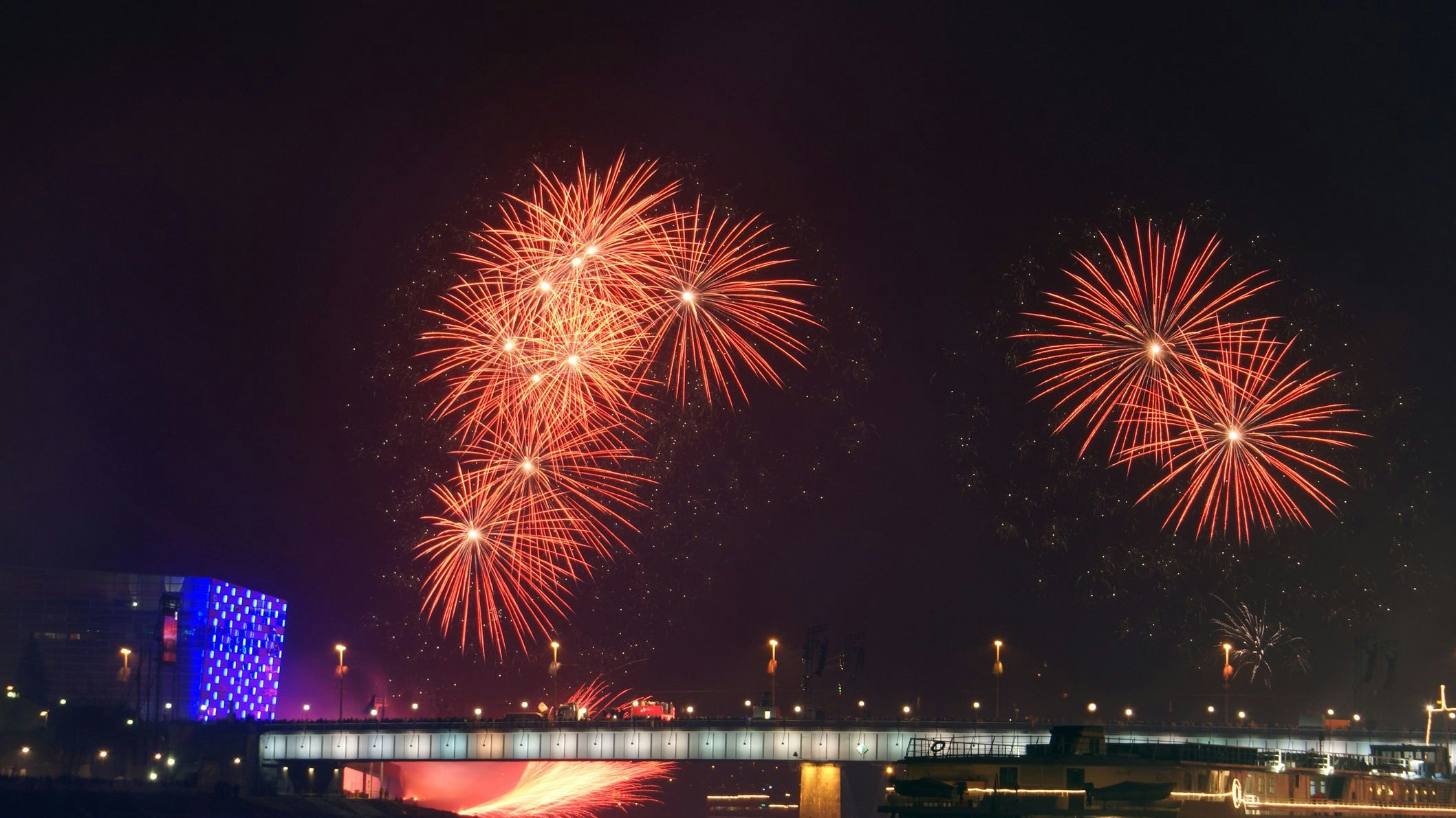 Heute.at - Endlich wieder Party! Linz feiert heuer doch Silvester