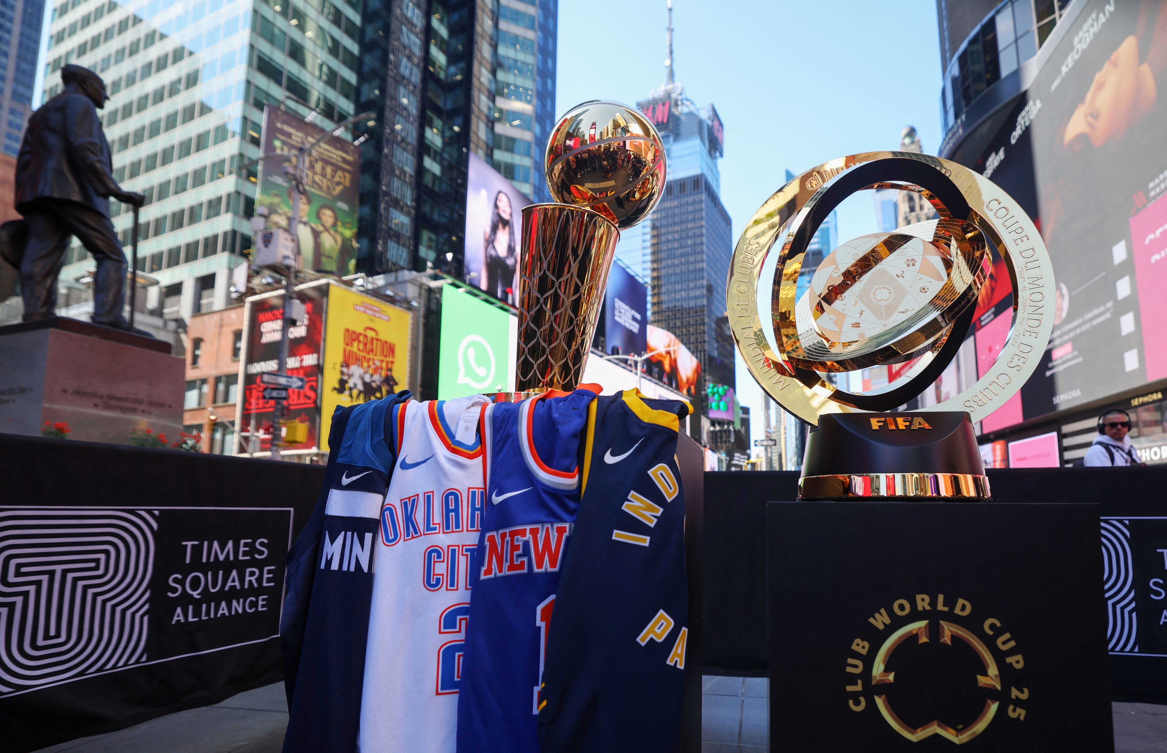 In der Nacht zum Sonntag startet die neue Klub-WM. 