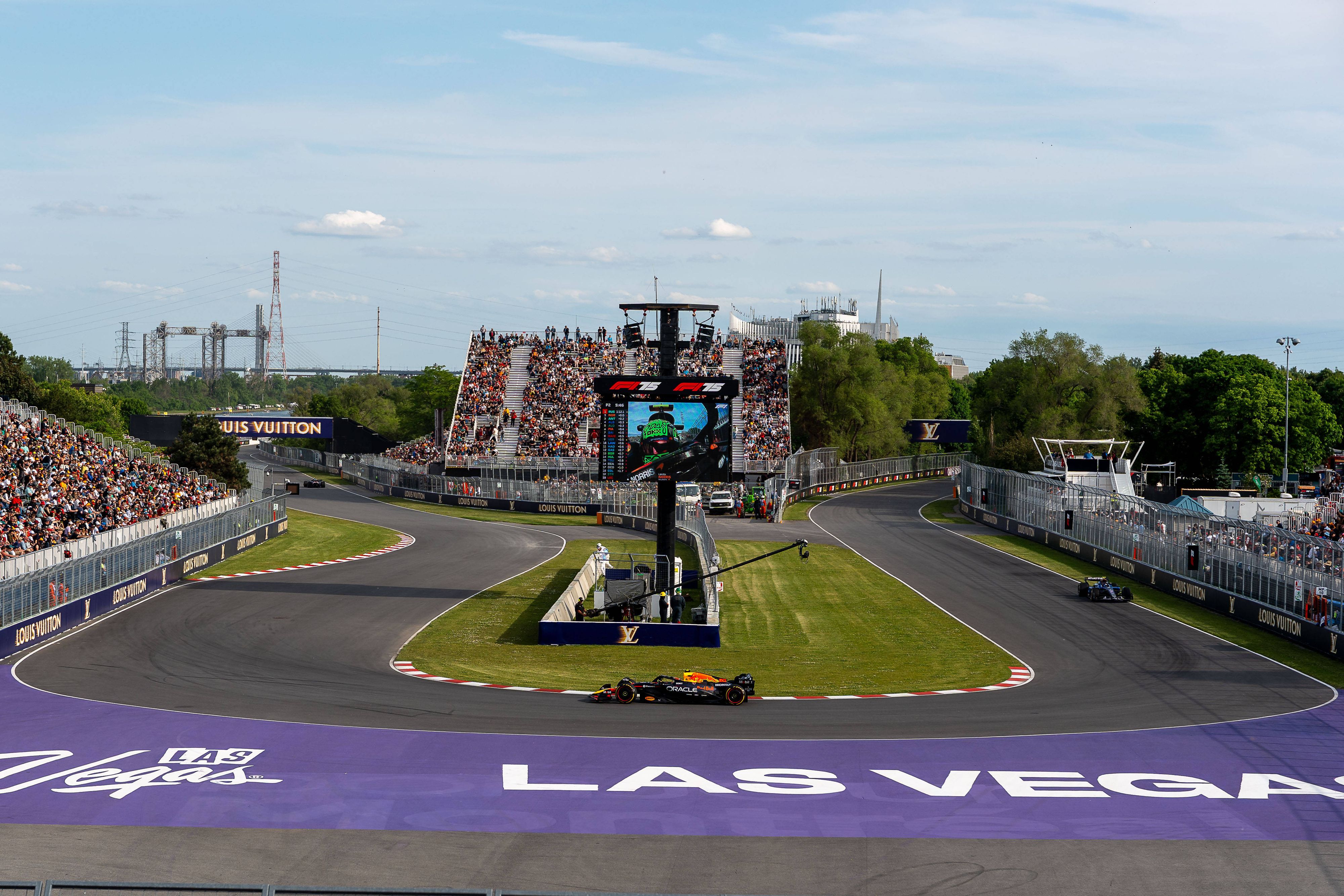 Rennkommissar Derek Warwick wurde nach dem ersten Freien Training von Kanada al Steward suspendiert. 