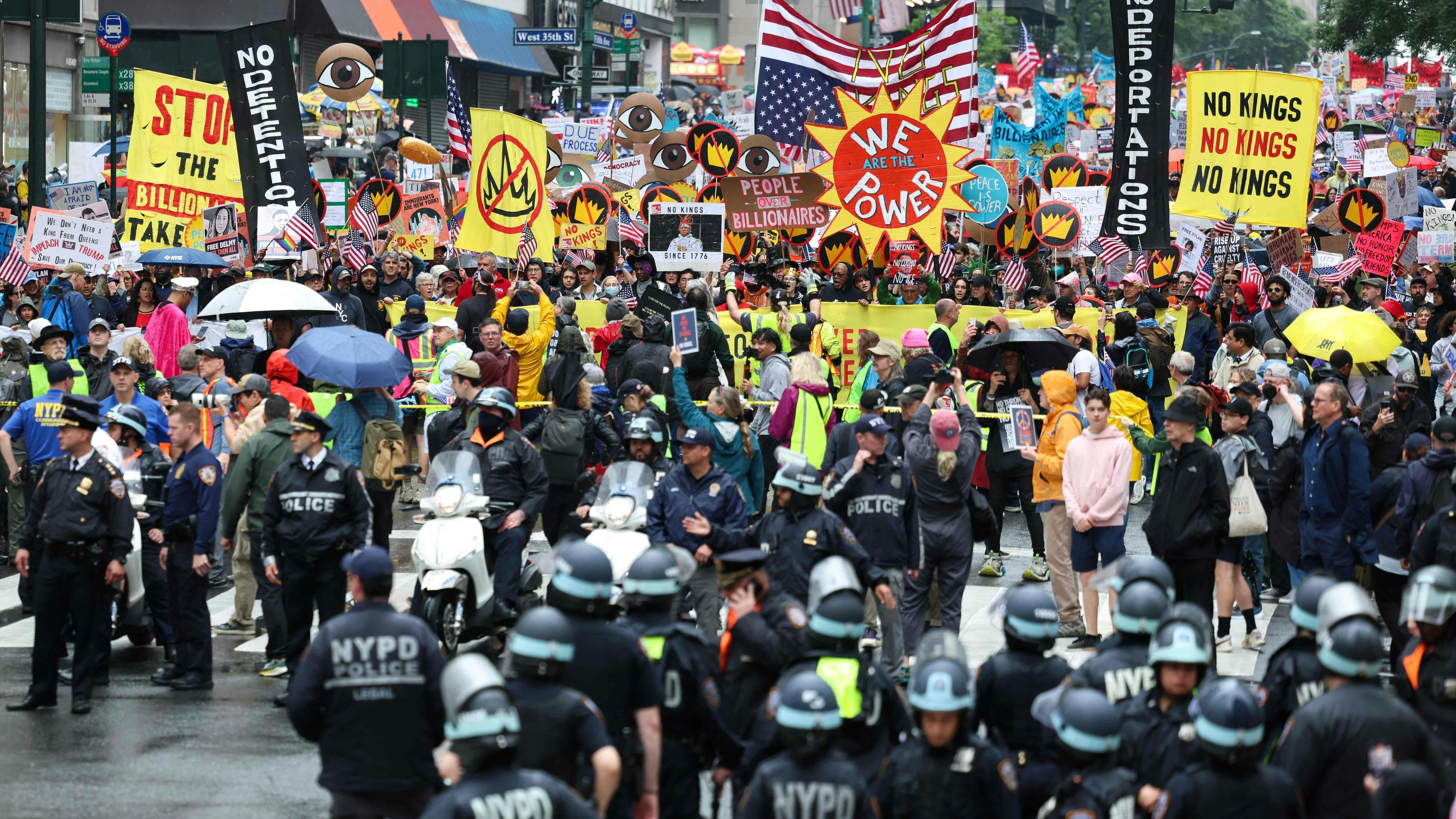 Heute.at - No Kings! – Massen-Proteste gegen Donald Trump