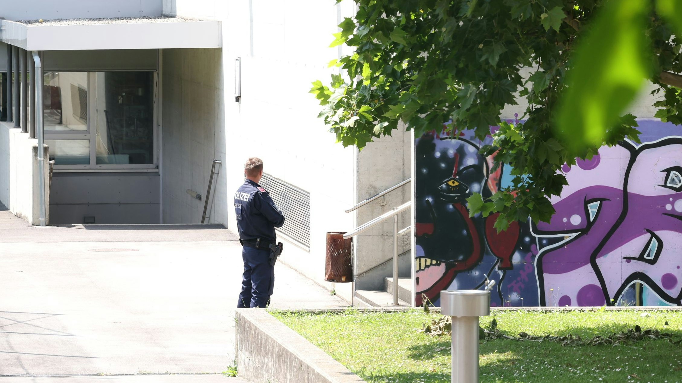 Am BORG in der Dreischützengasse ereignete sich am Dienstag ein Amoklauf, der insgesamt elf Menschen das Leben kostete. 