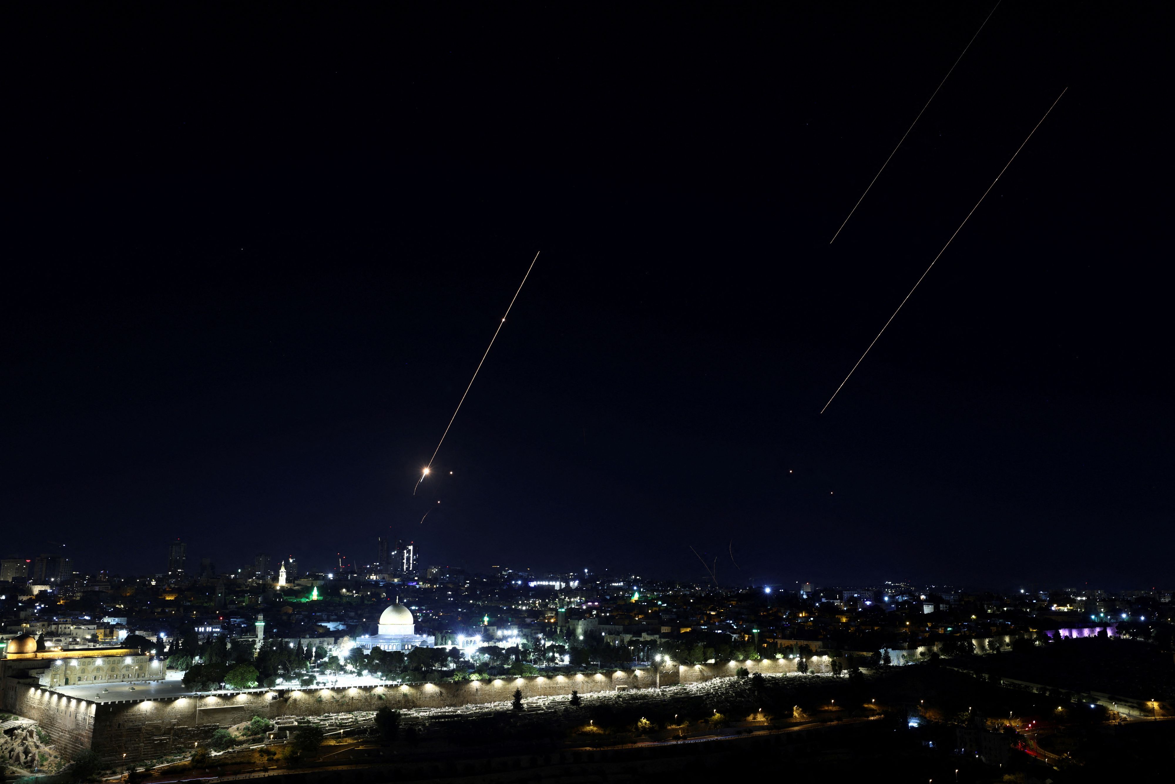 Der Iran hat eine neue Angriffswelle mit Hyperschallraketen gestartet. Symbolbild.