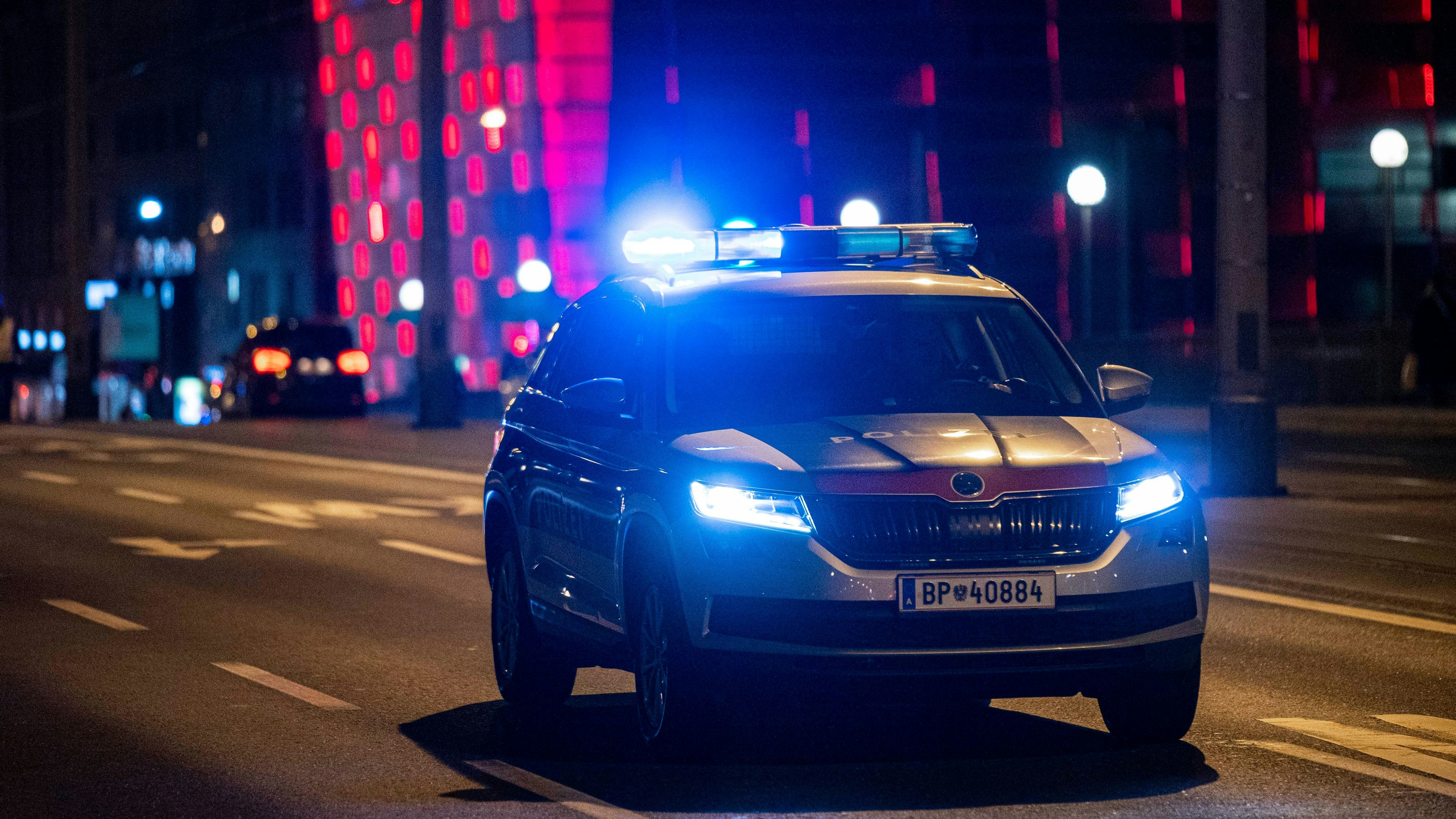 Heute.at - Anrainer sieht Einbrecher – Polizei landet Volltreffer